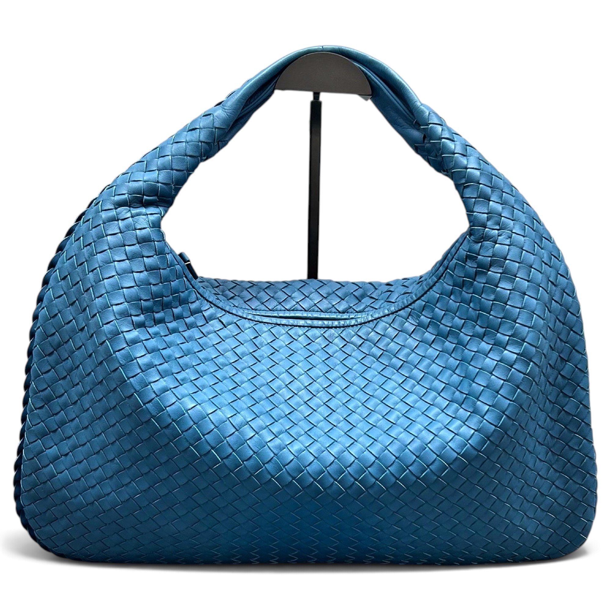 Veneta leather handbag