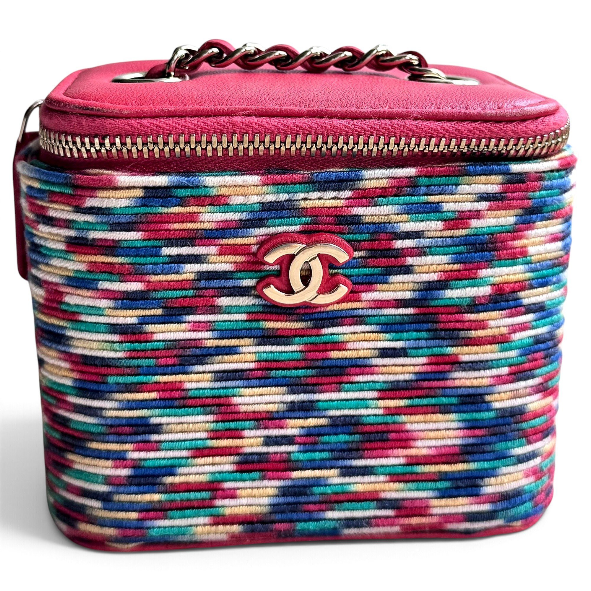 Trendy CC Vanity cloth handbag