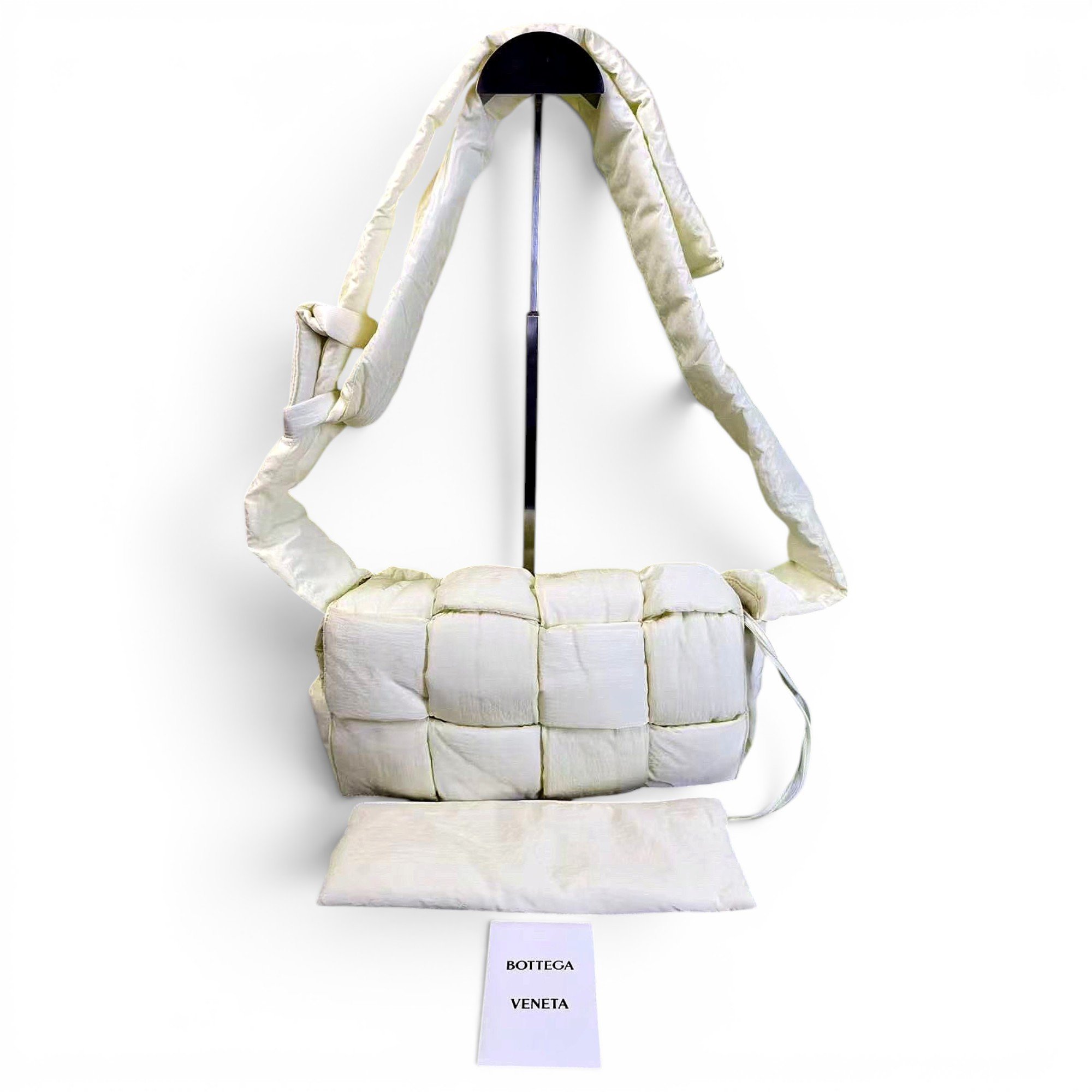 Chain Cassette cloth crossbody bag