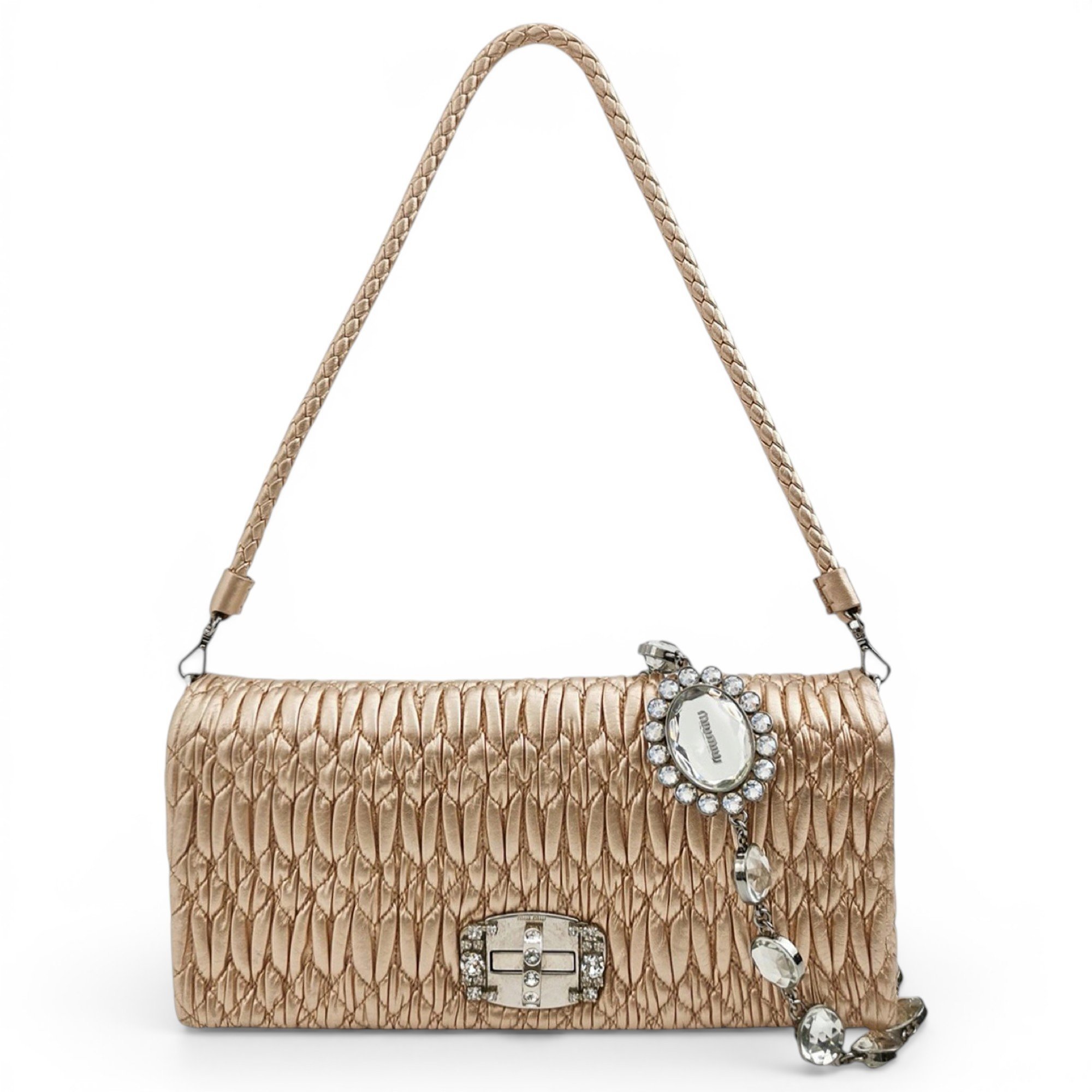 Matelassé leather handbag