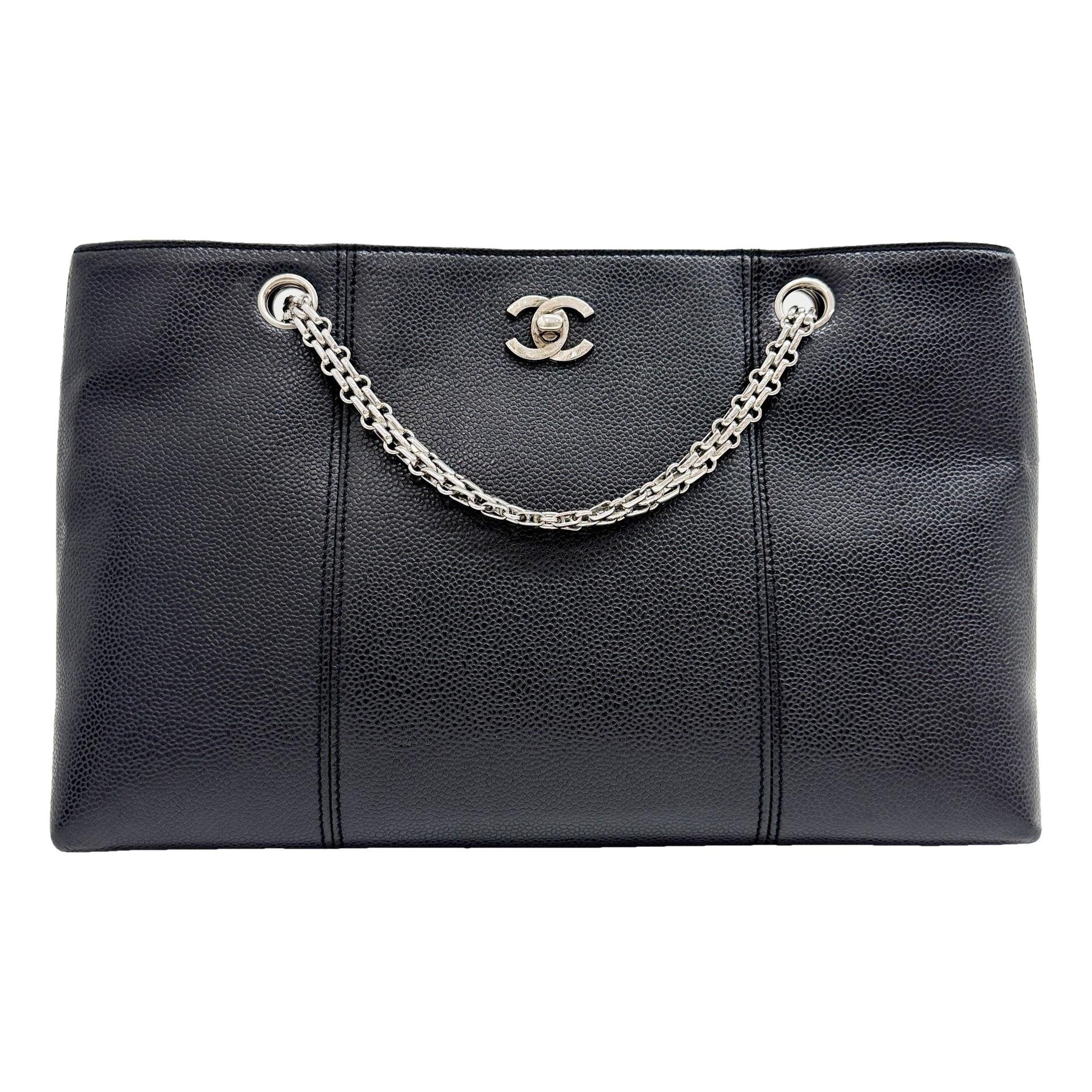 Classic CC Shopping leather handbag