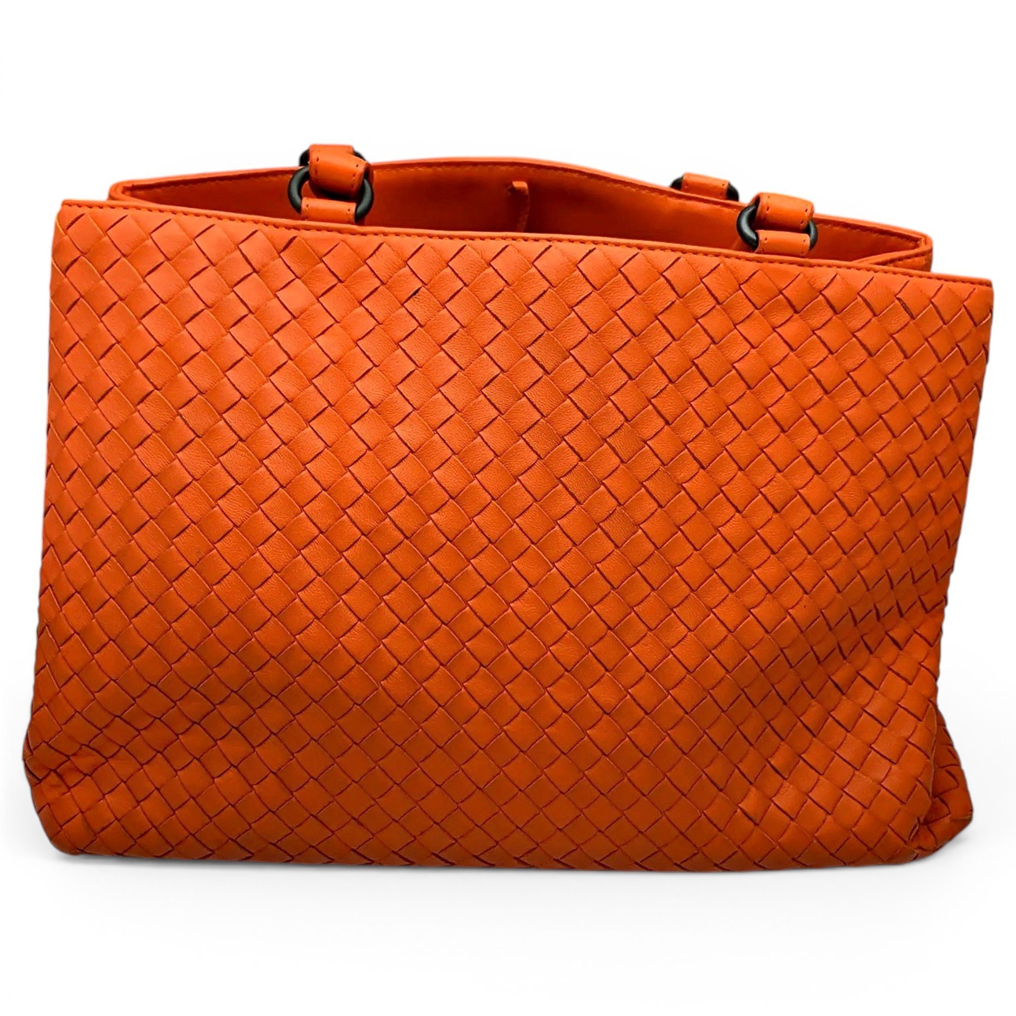 Leather tote