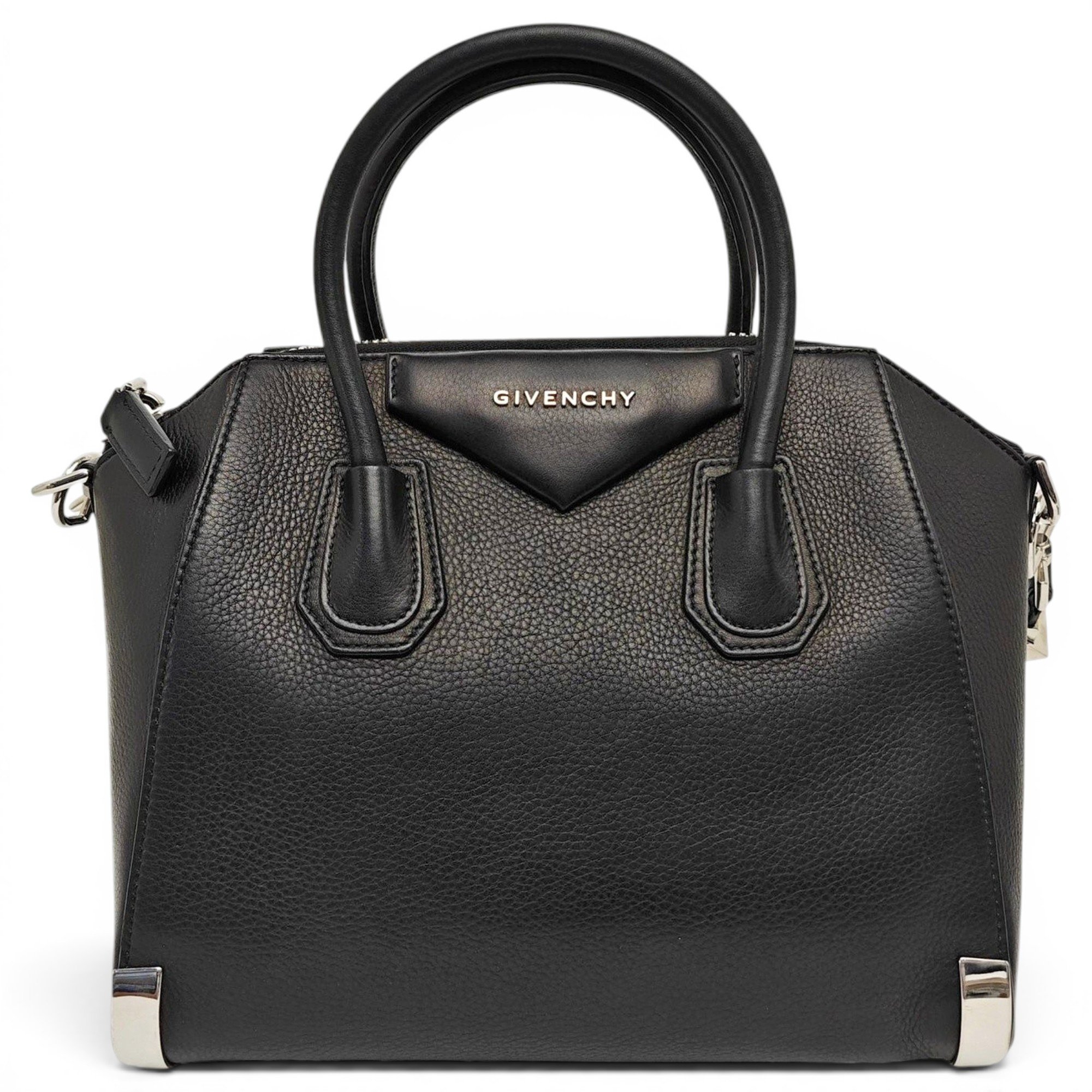 Antigona leather handbag