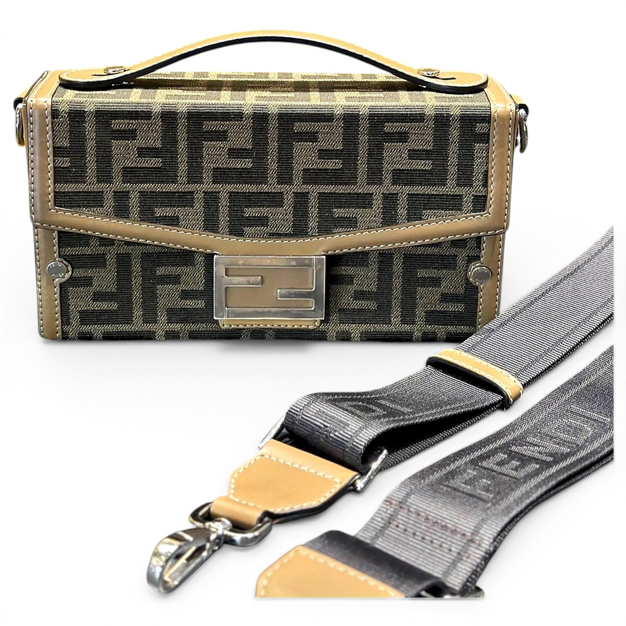 Baguette cloth handbag