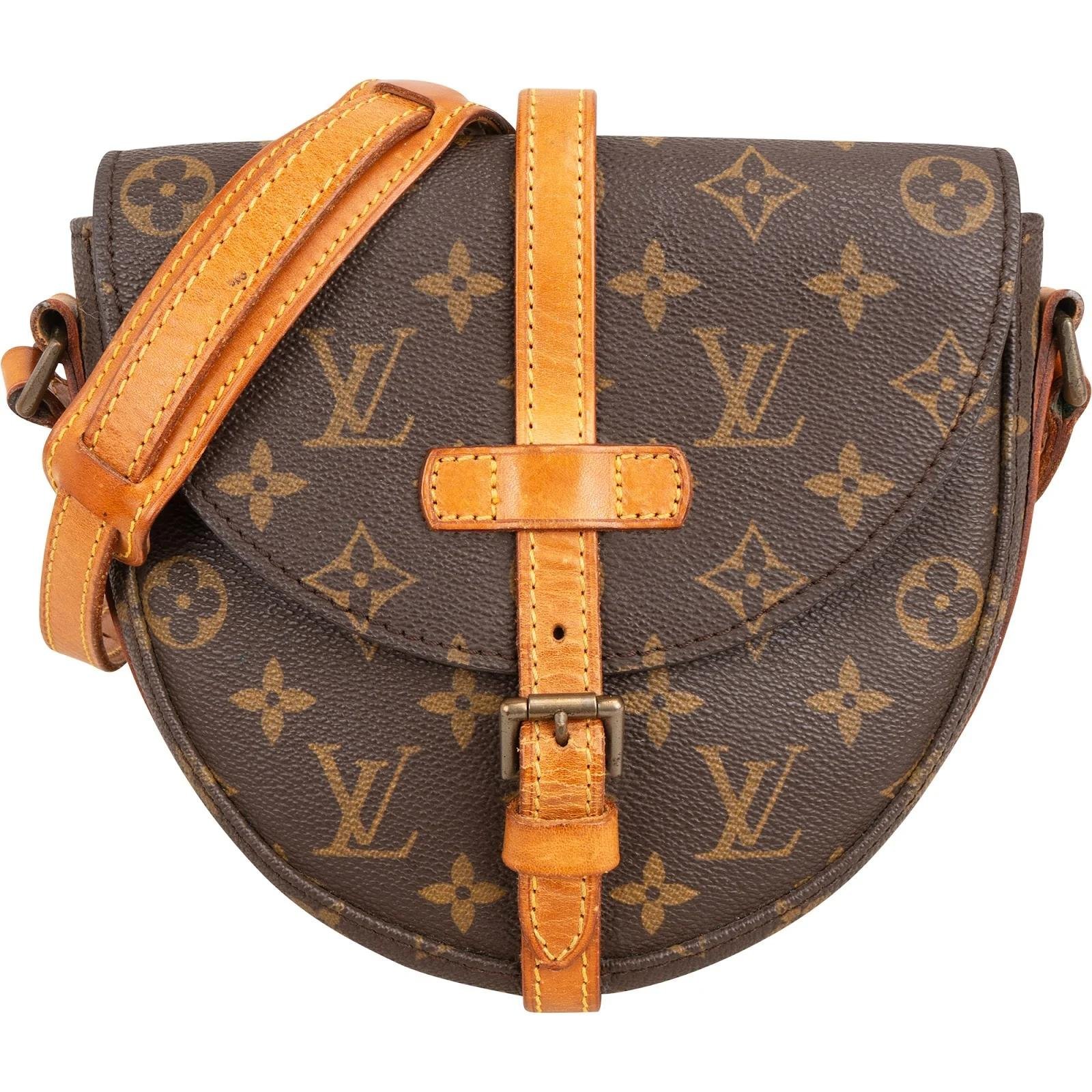 Chantilly leather crossbody bag