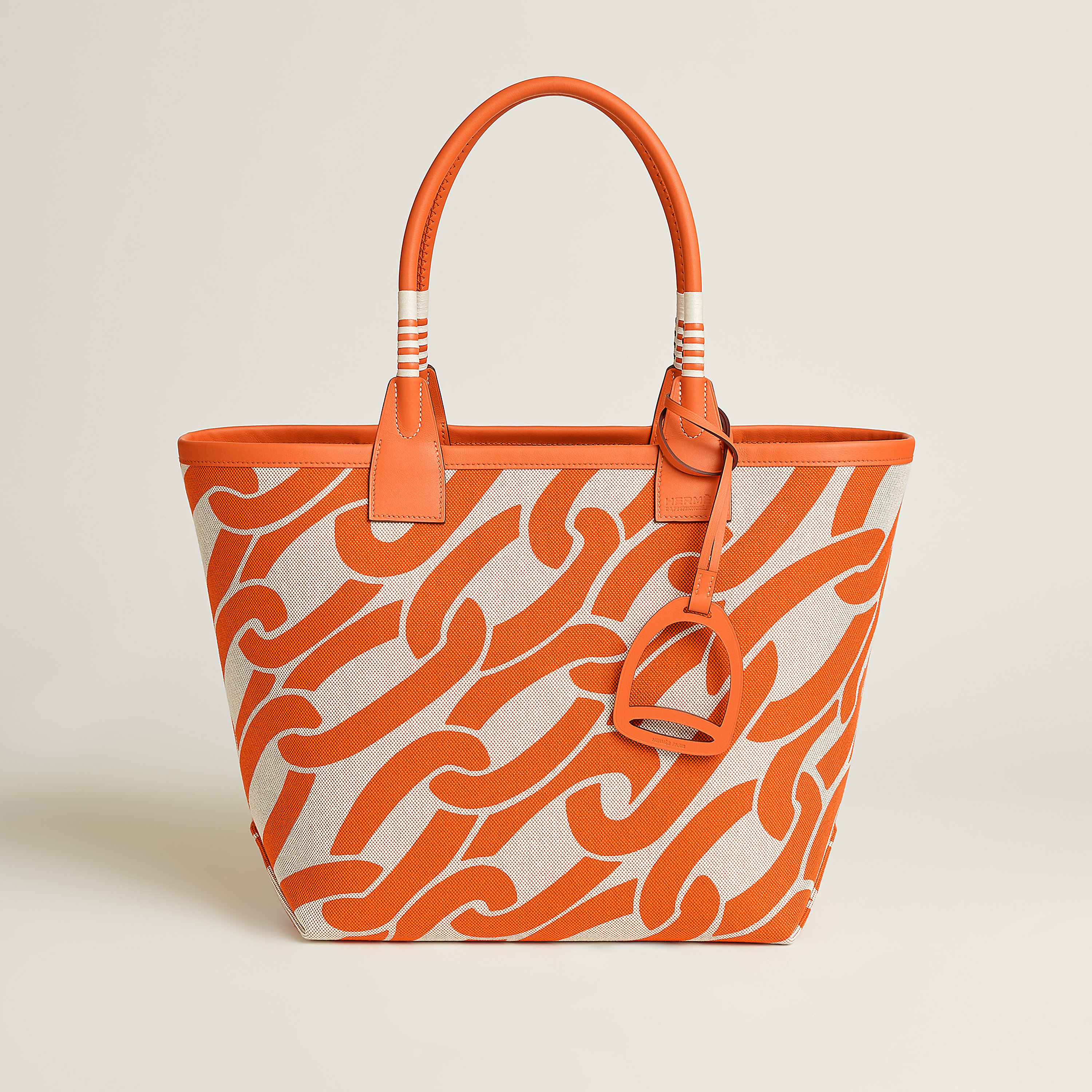Hermès Steeple 28 bag in canvas and Swift calfskin