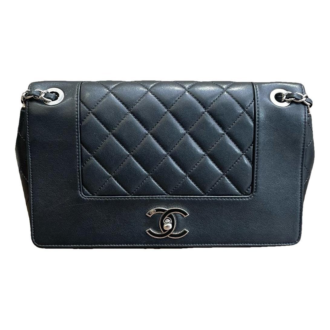 Timeless/Classique leather crossbody bag
