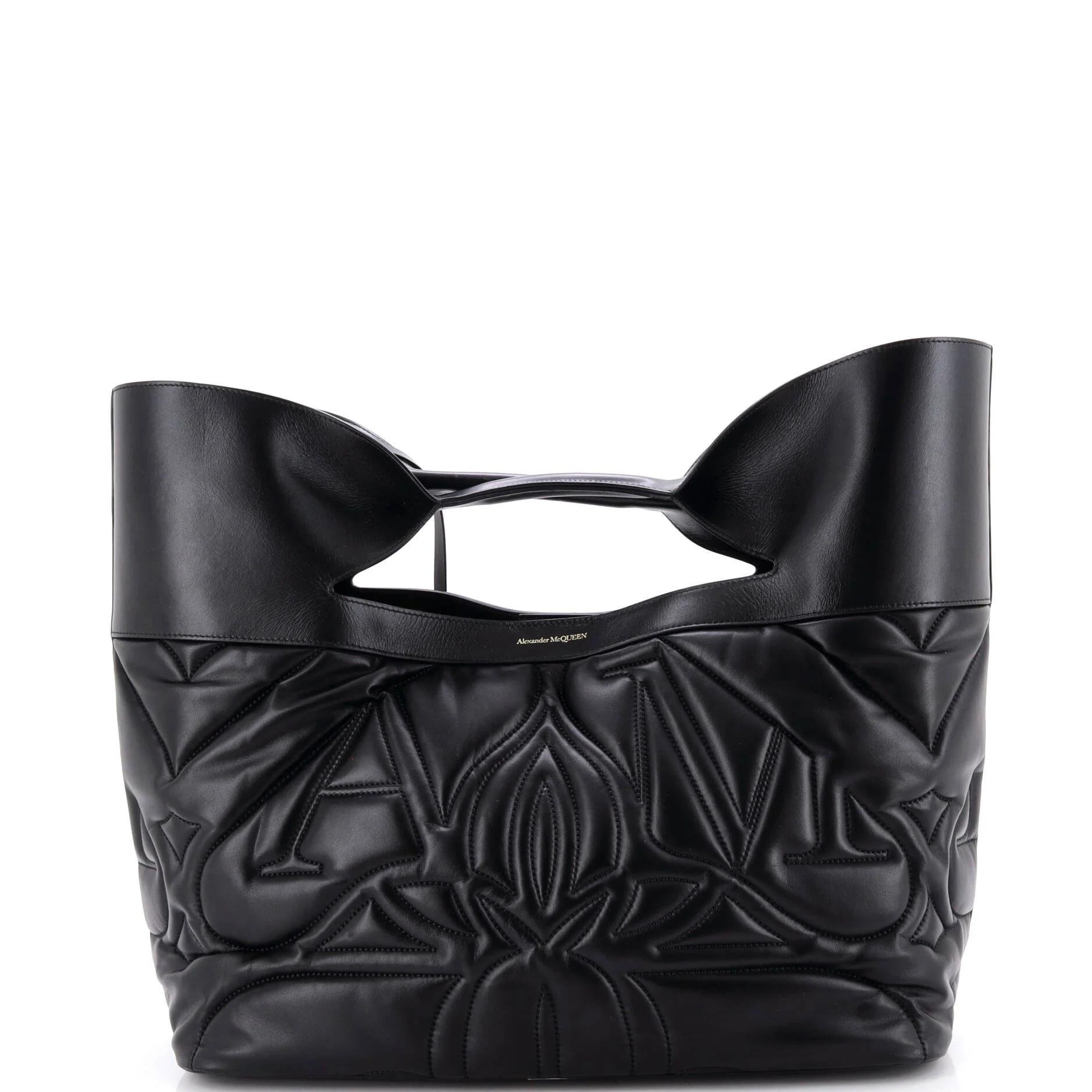 Leather tote