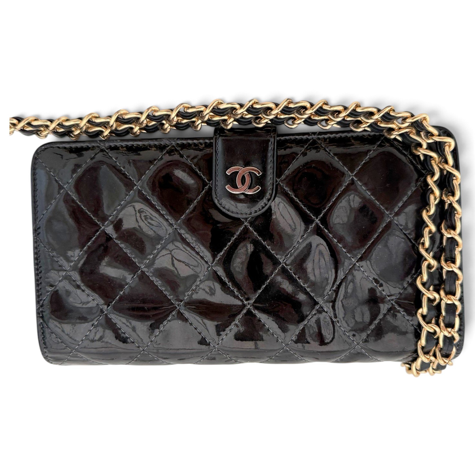 Wallet On Chain Timeless/Classique patent leather crossbody bag