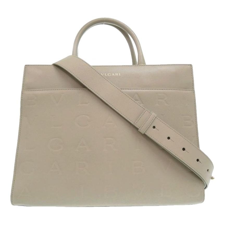 Leather tote