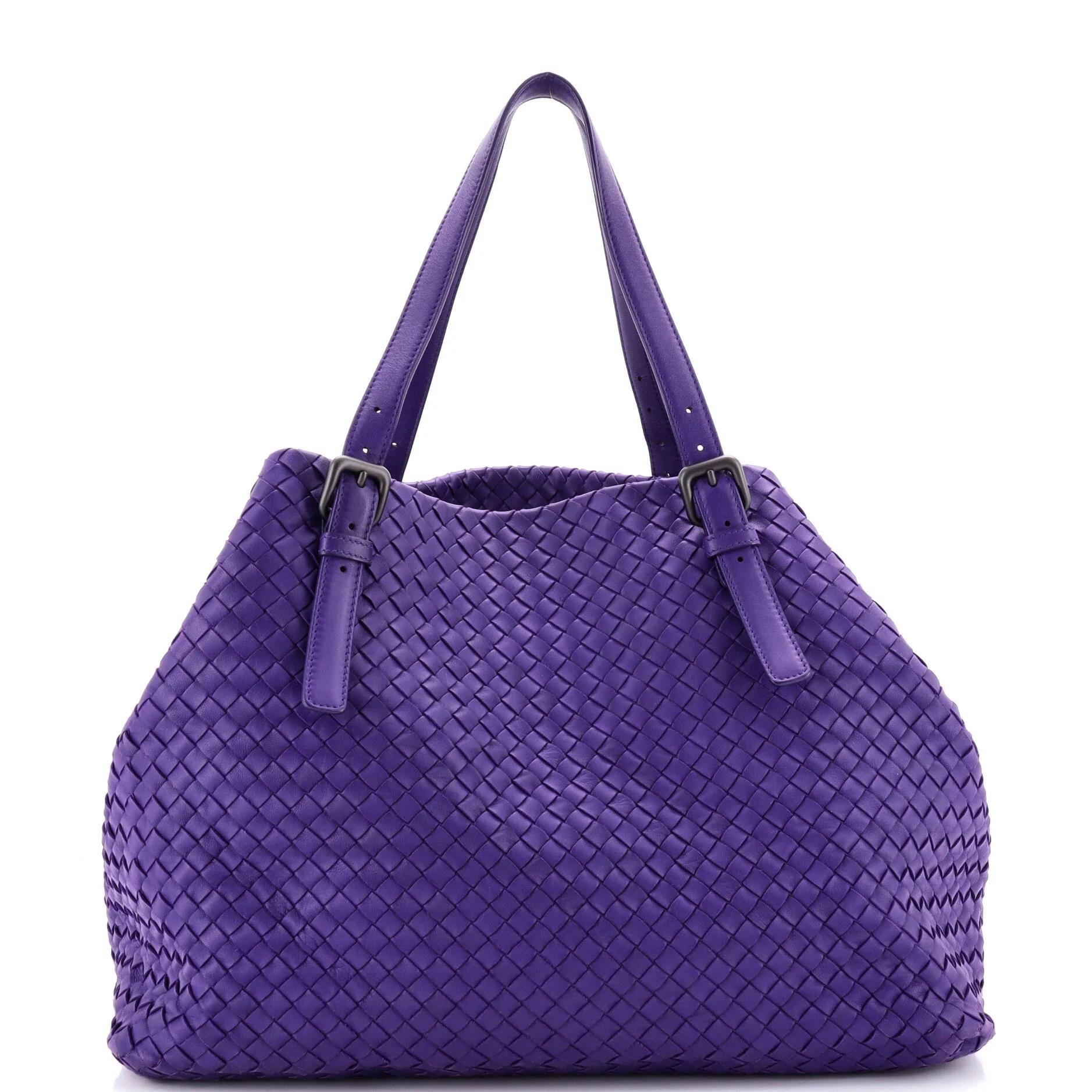 Leather tote