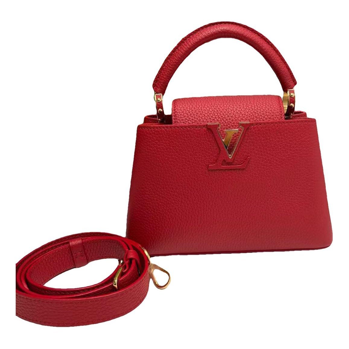 Capucines leather handbag