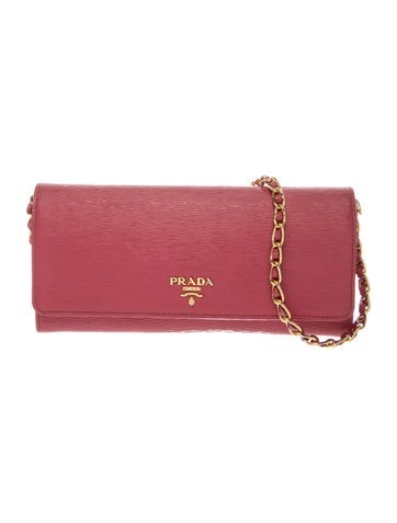 Vitello Move Leather Metal