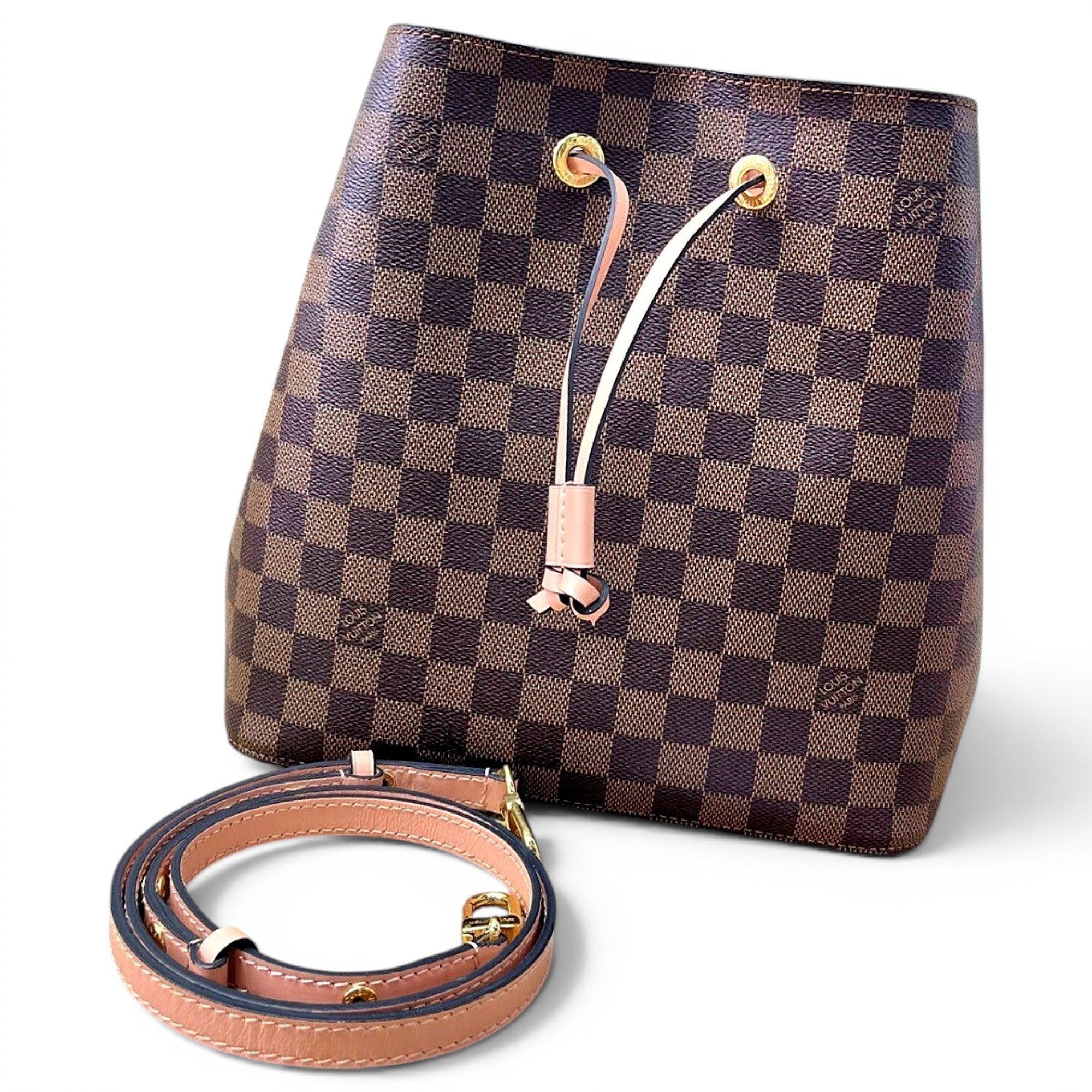 NéoNoé leather handbag