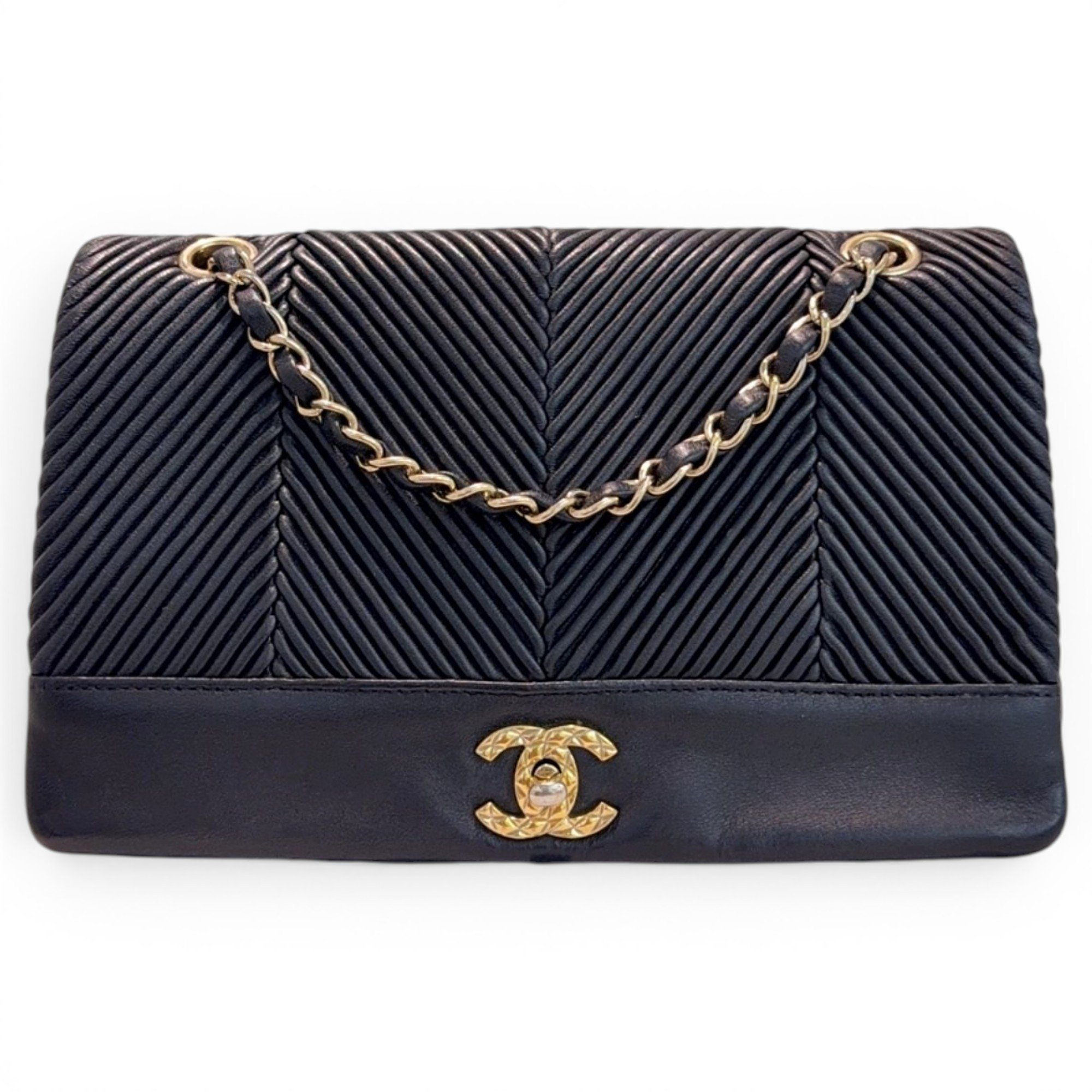 Timeless/Classique leather crossbody bag