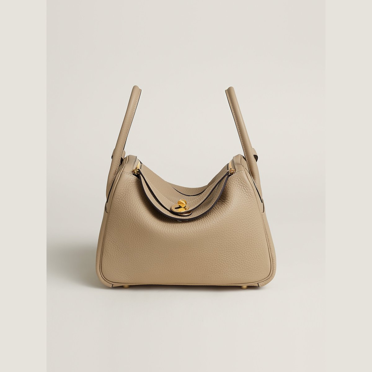 Hermès Lindy 26 in Trench