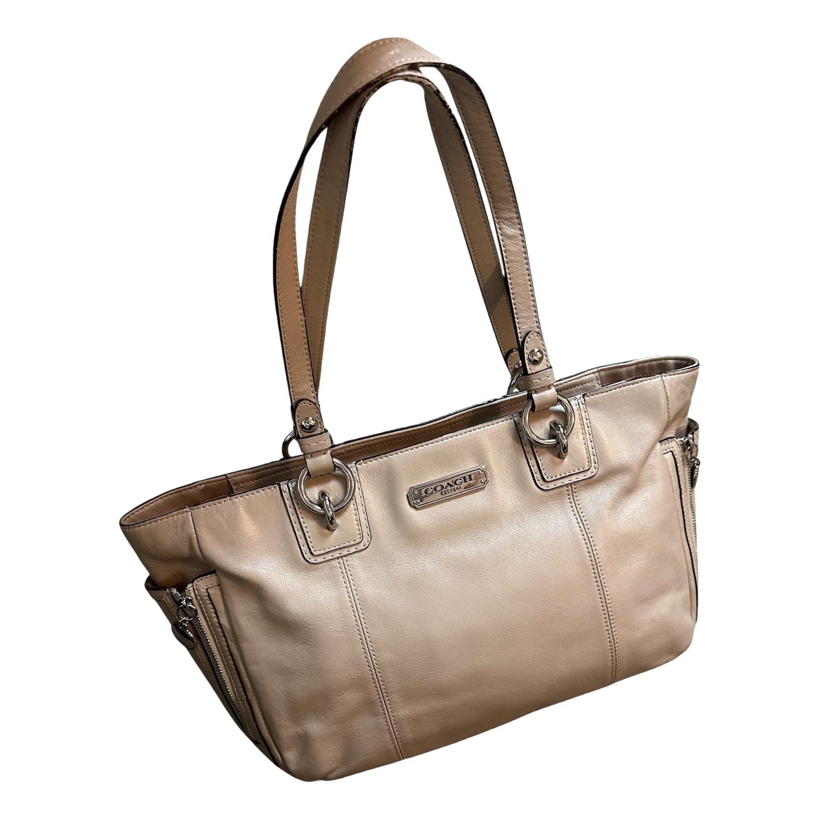 Leather handbag