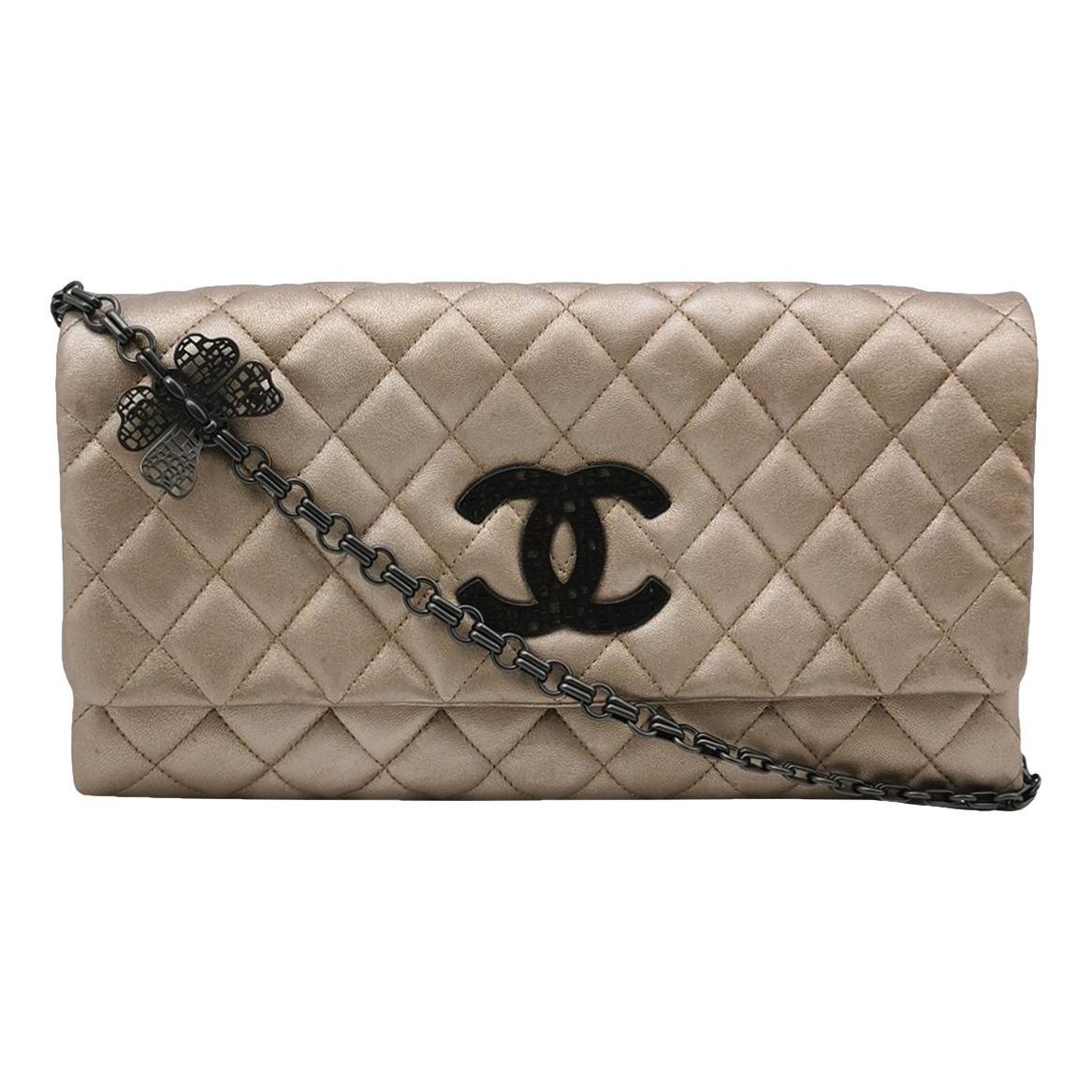 Timeless/Classique leather crossbody bag