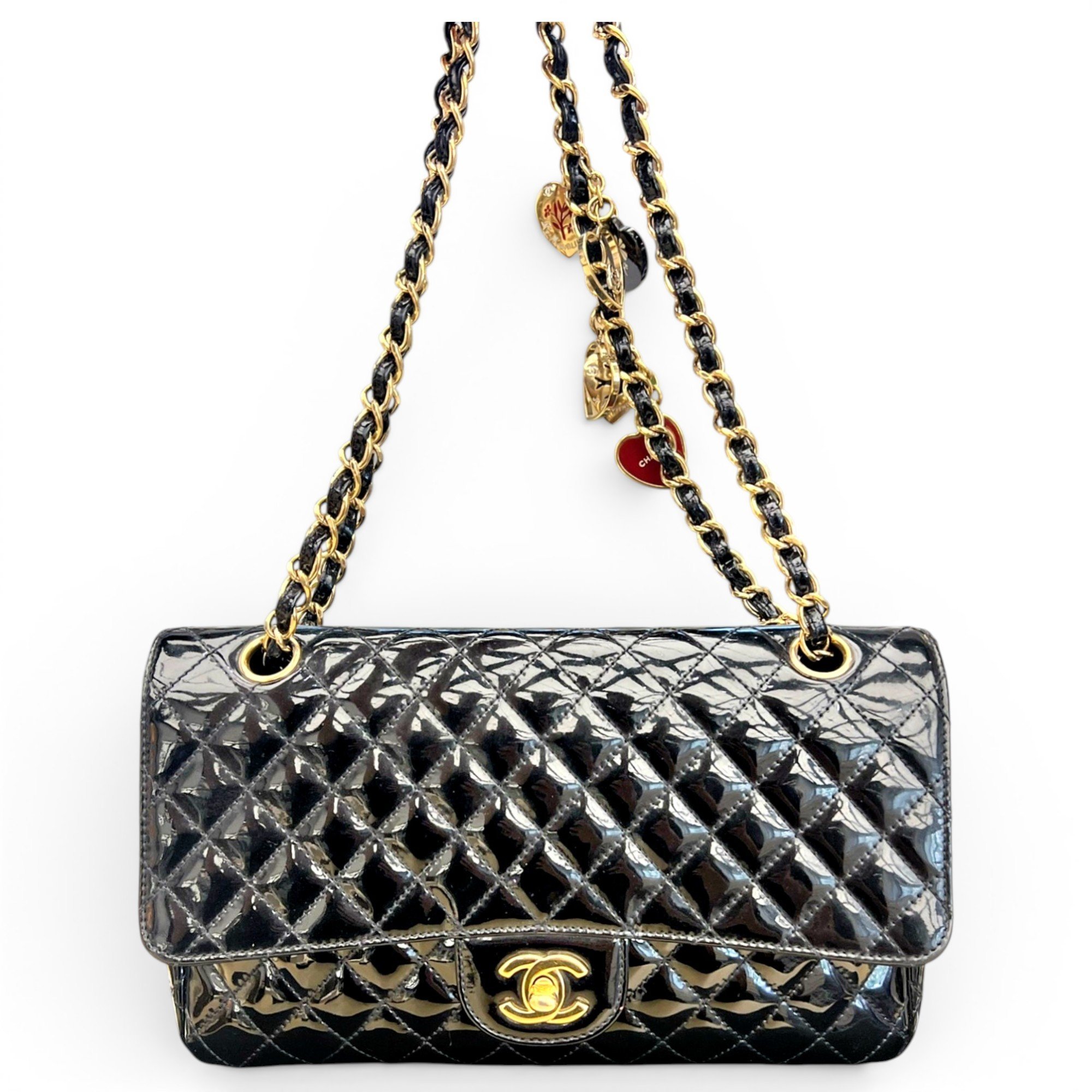 Timeless/Classique patent leather crossbody bag