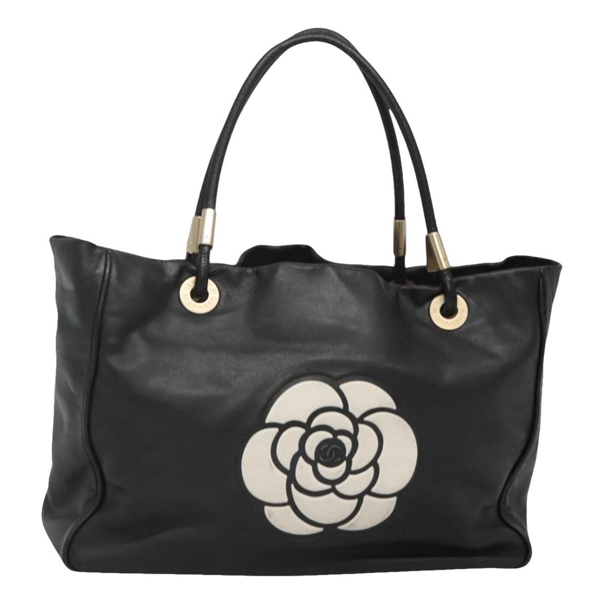 Leather tote
