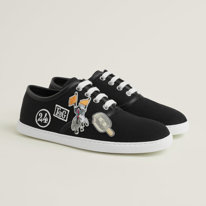 Noir Innocent Sneaker