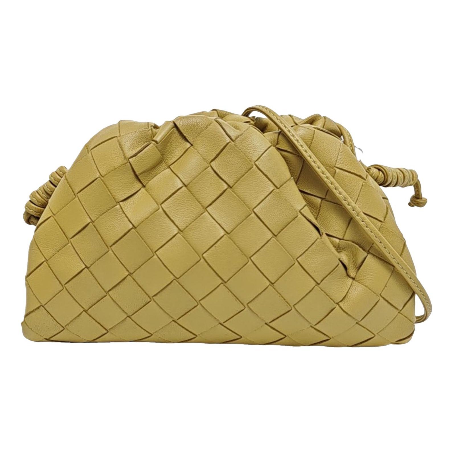 Pouch leather handbag