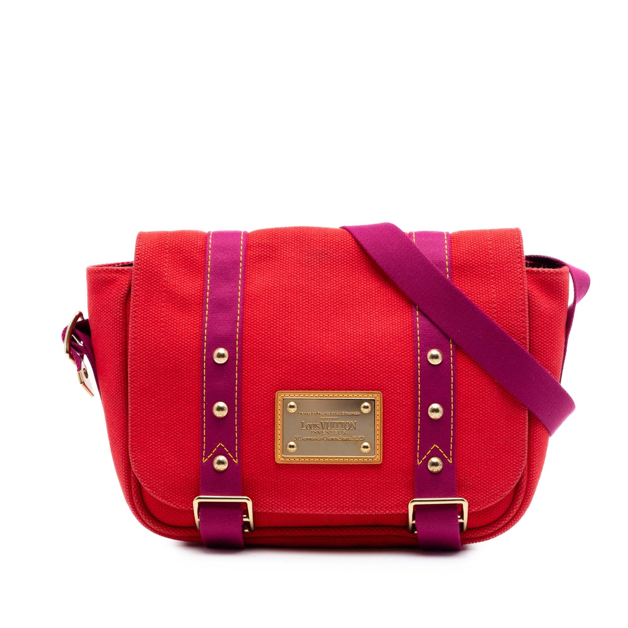 Antigua cloth crossbody bag