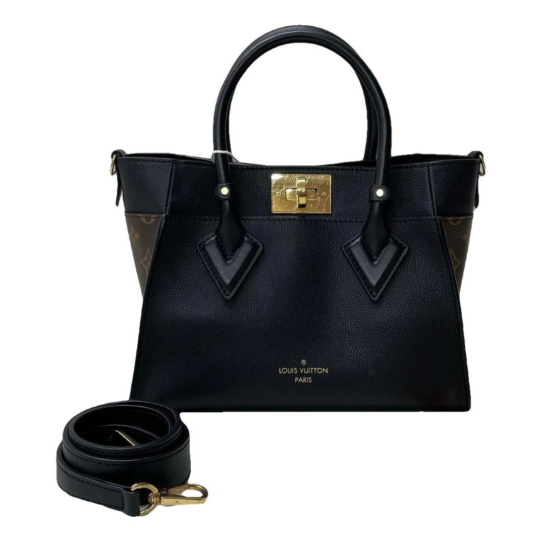 On My Side leather handbag