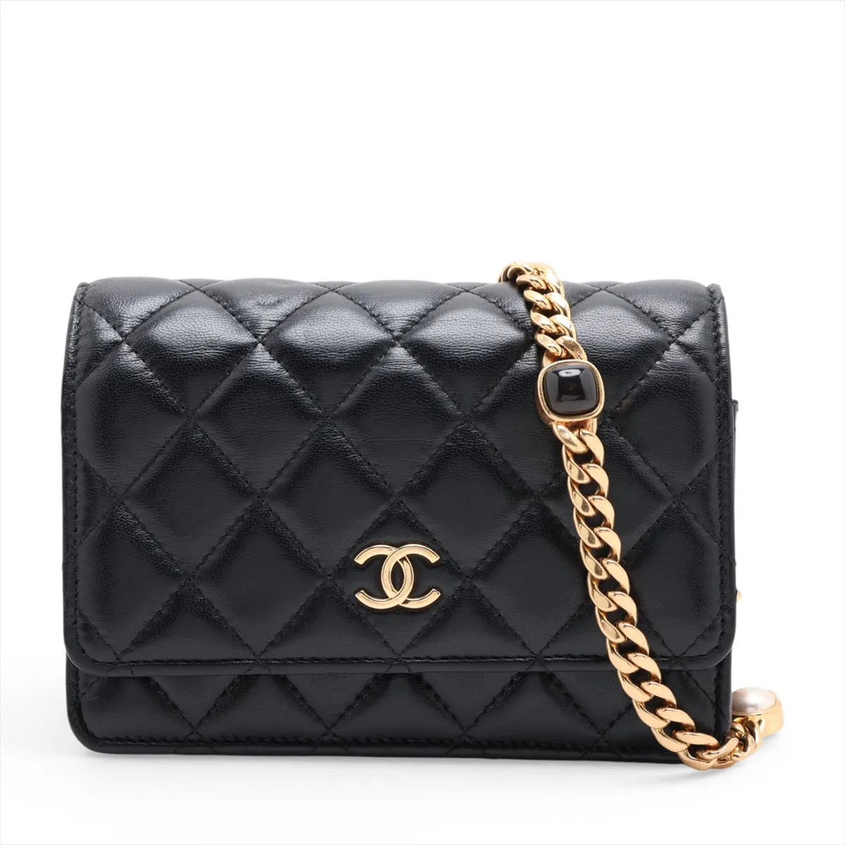 Chanel Matelasse Lambskin Chain Wallet Black Gold Metal Fittings random serial