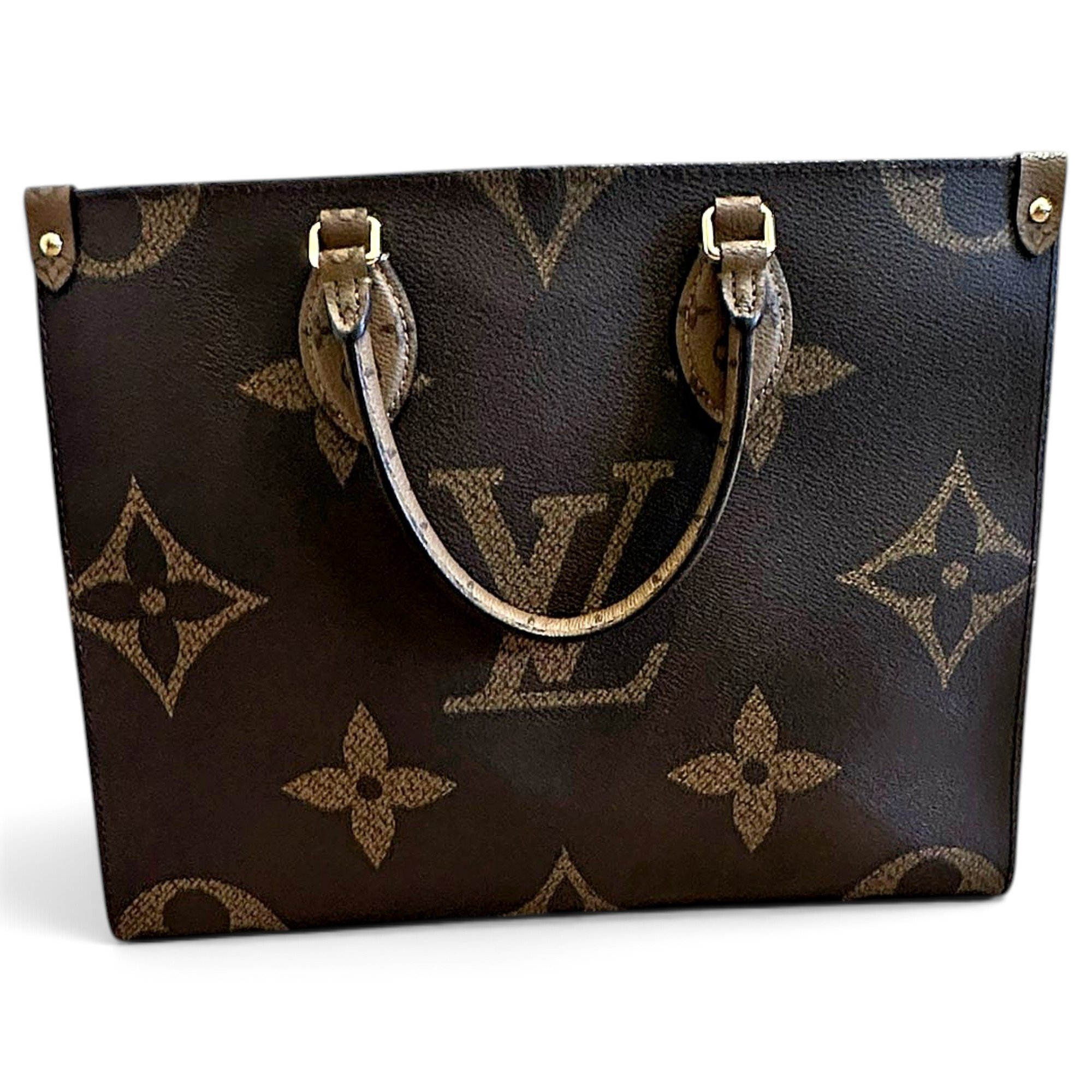 Onthego leather tote