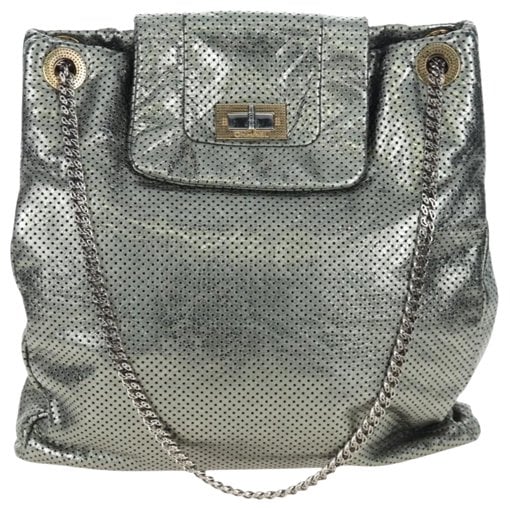 Leather tote