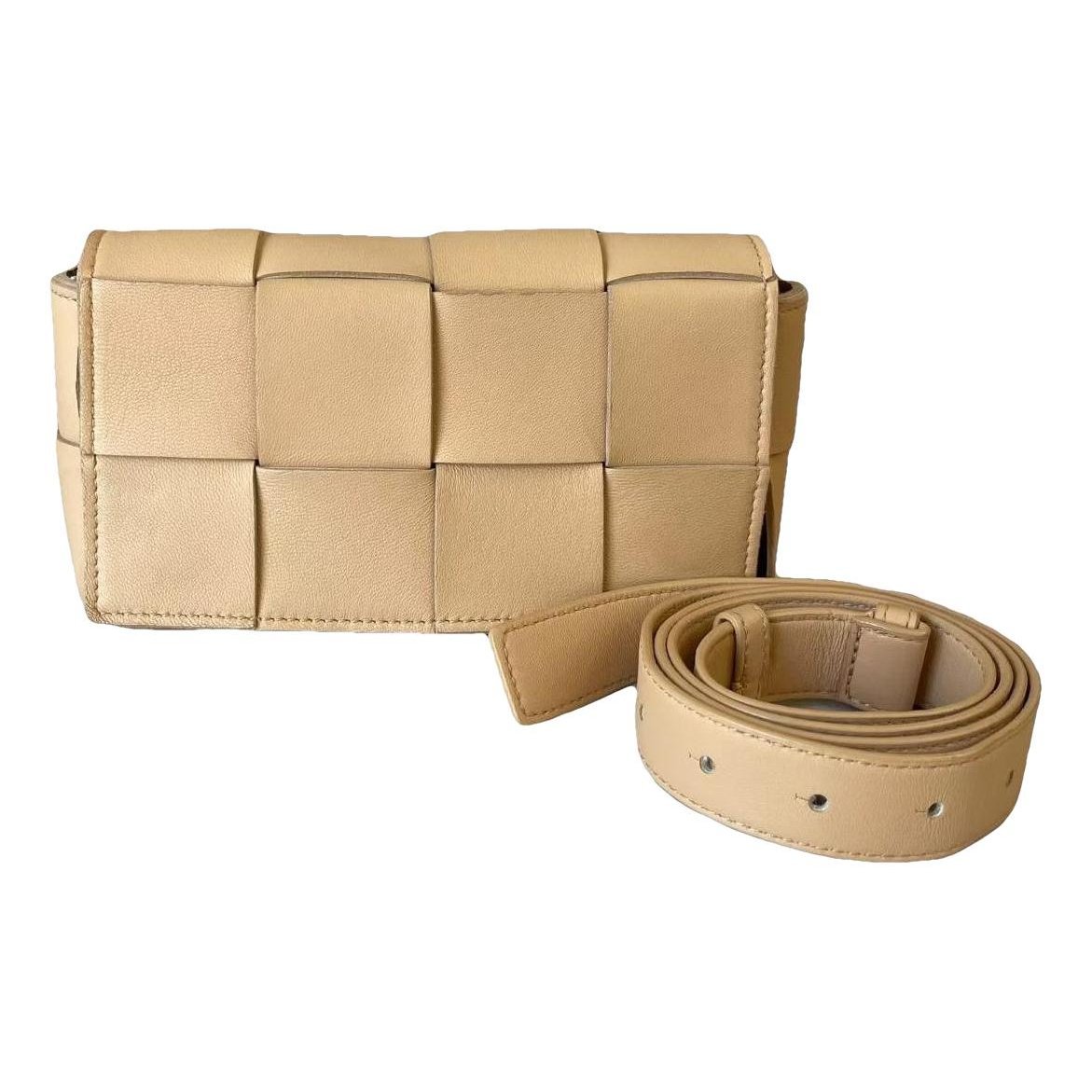 Cassette leather handbag