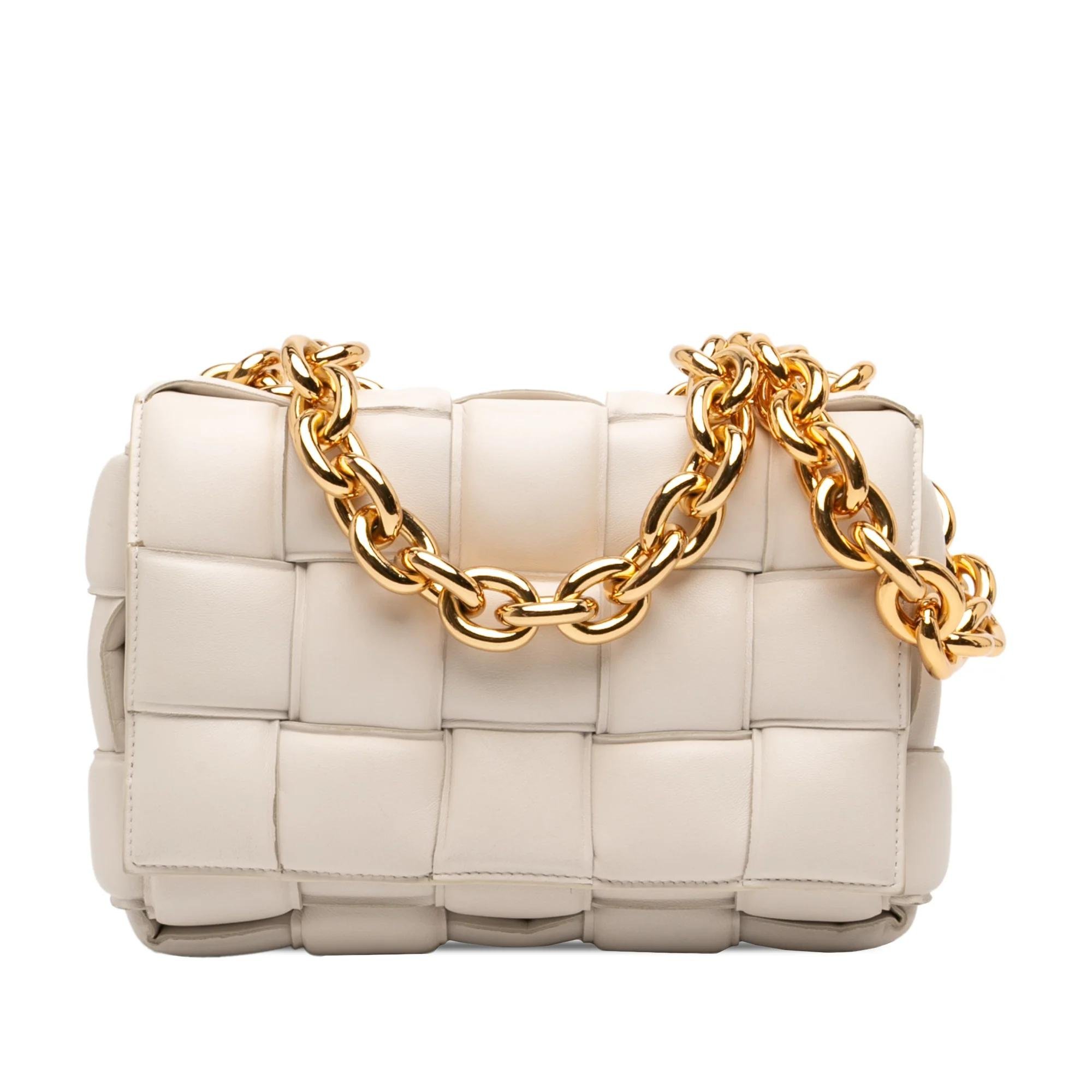 Chain Cassette leather handbag