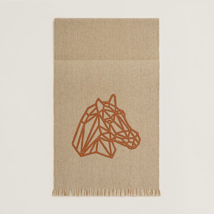Camel Faubourg Of Dreams Muffler