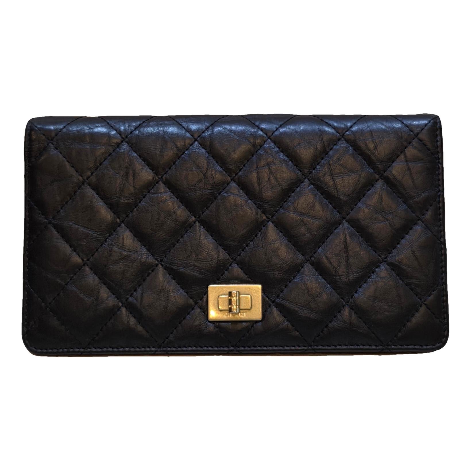 Chanel 2.55 leather clutch bag
