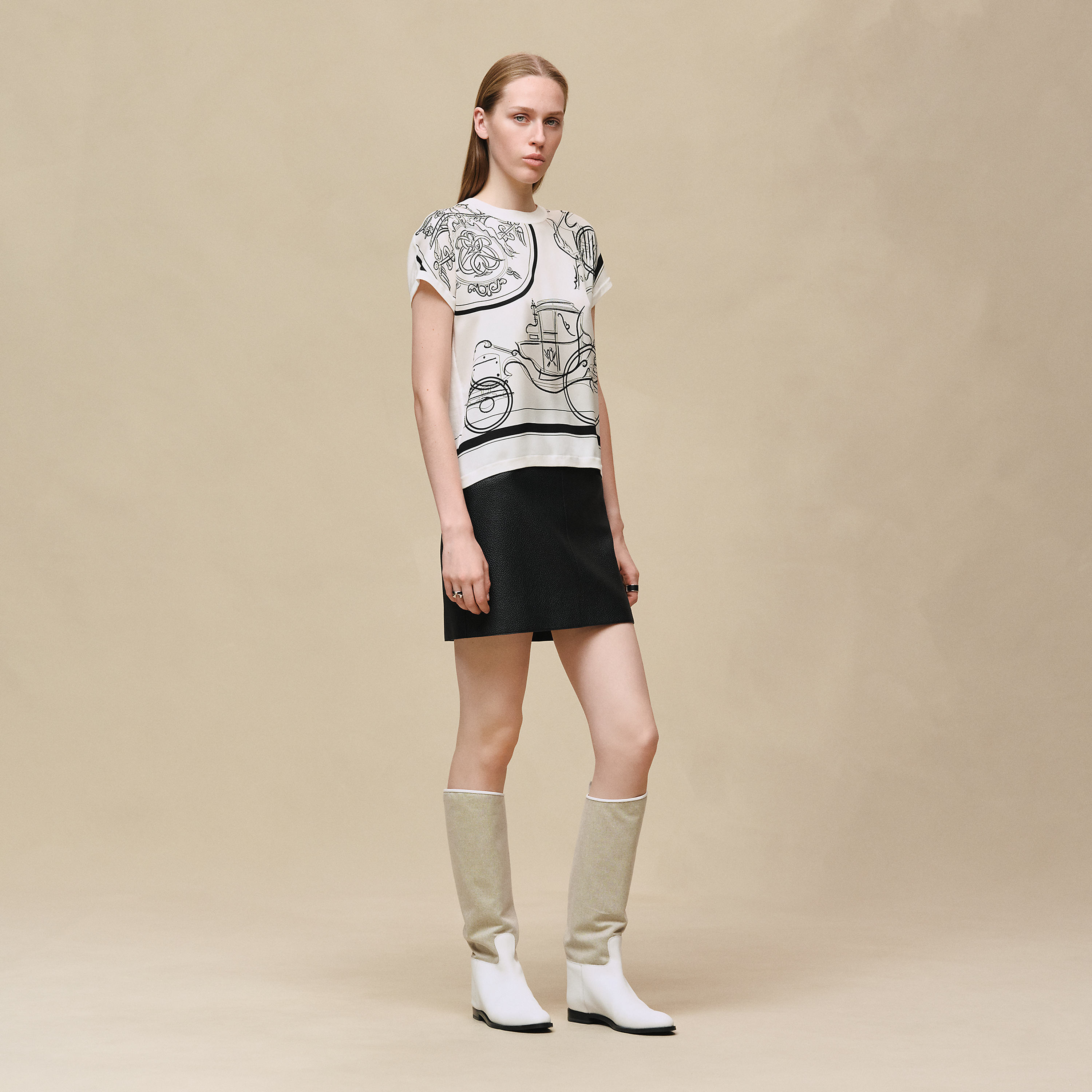 "Ex-Libris a Main Levee" short-sleeve twillaine sweater