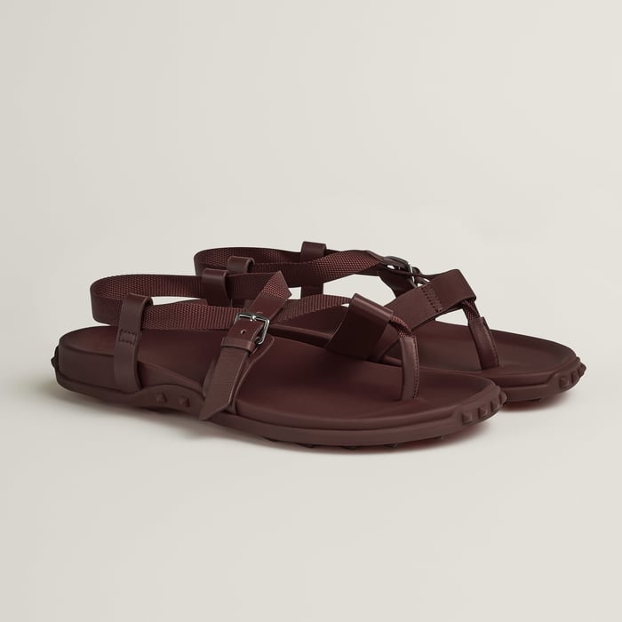 Inboard sandal