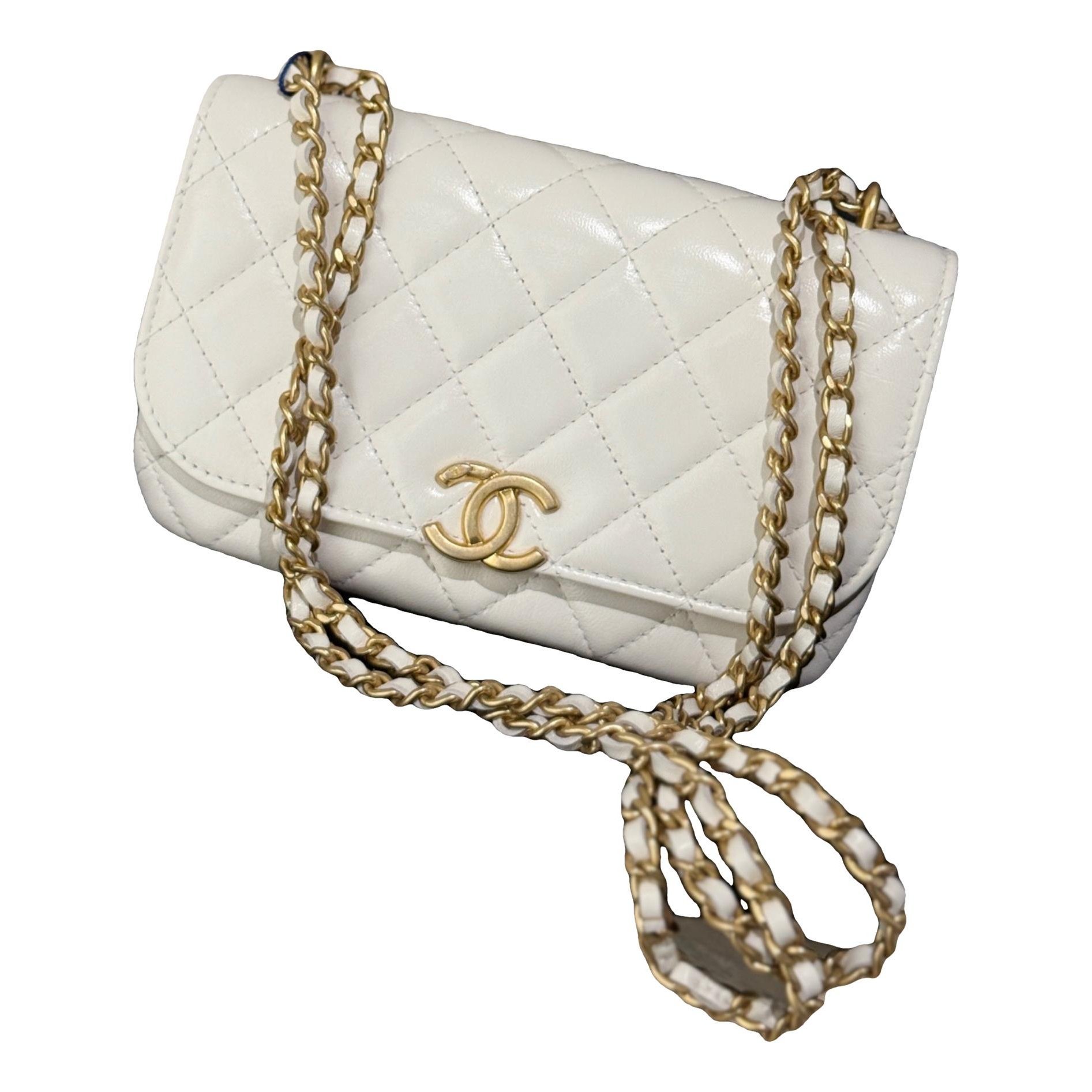 Coco Luxe leather handbag