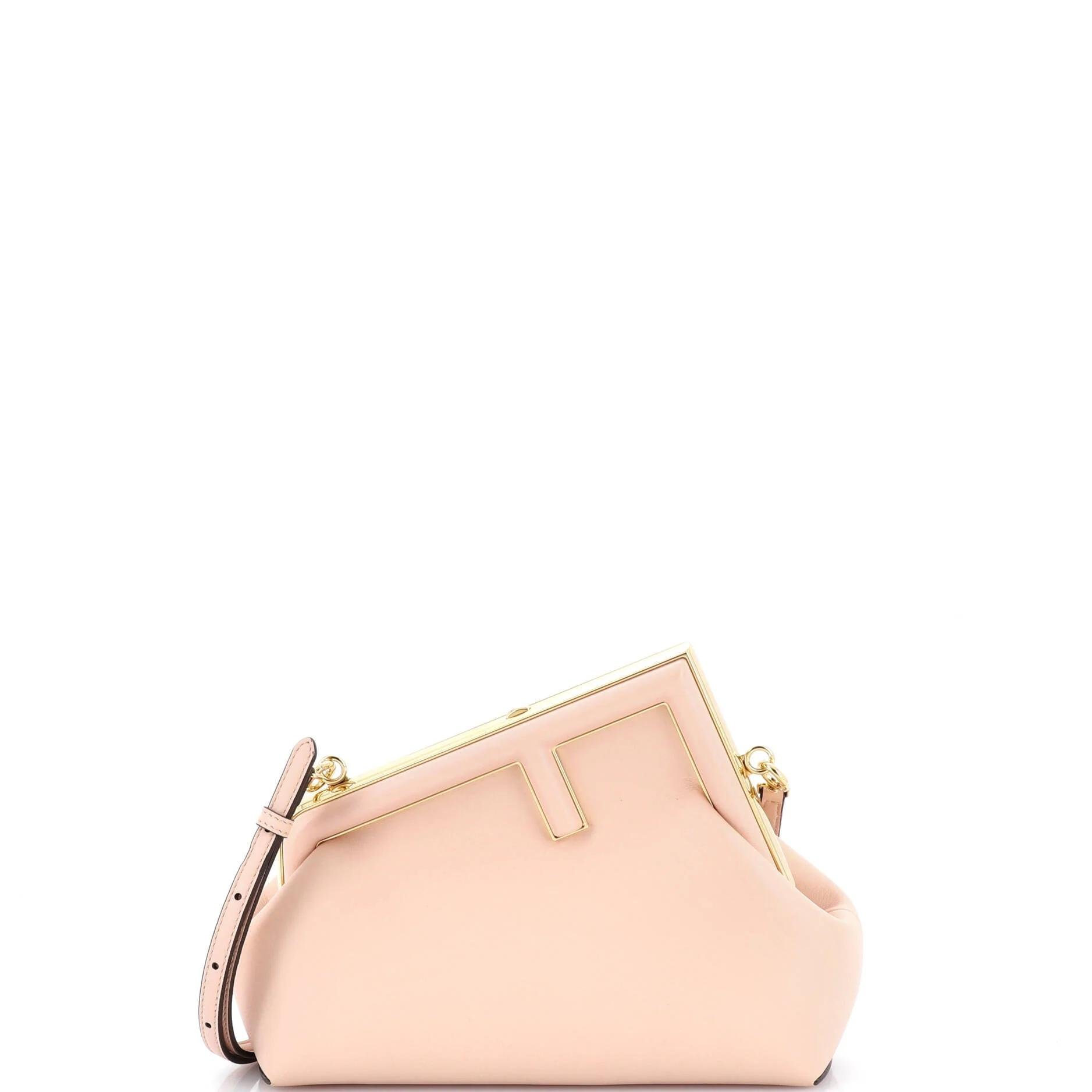 Fendi Leather clutch bag