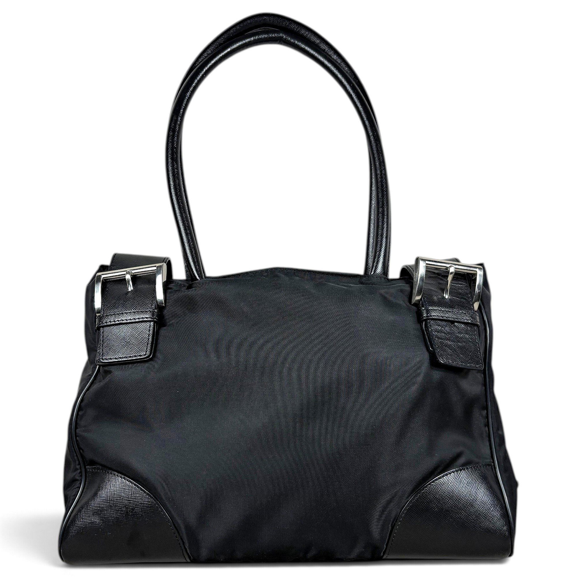 Buckle handbag