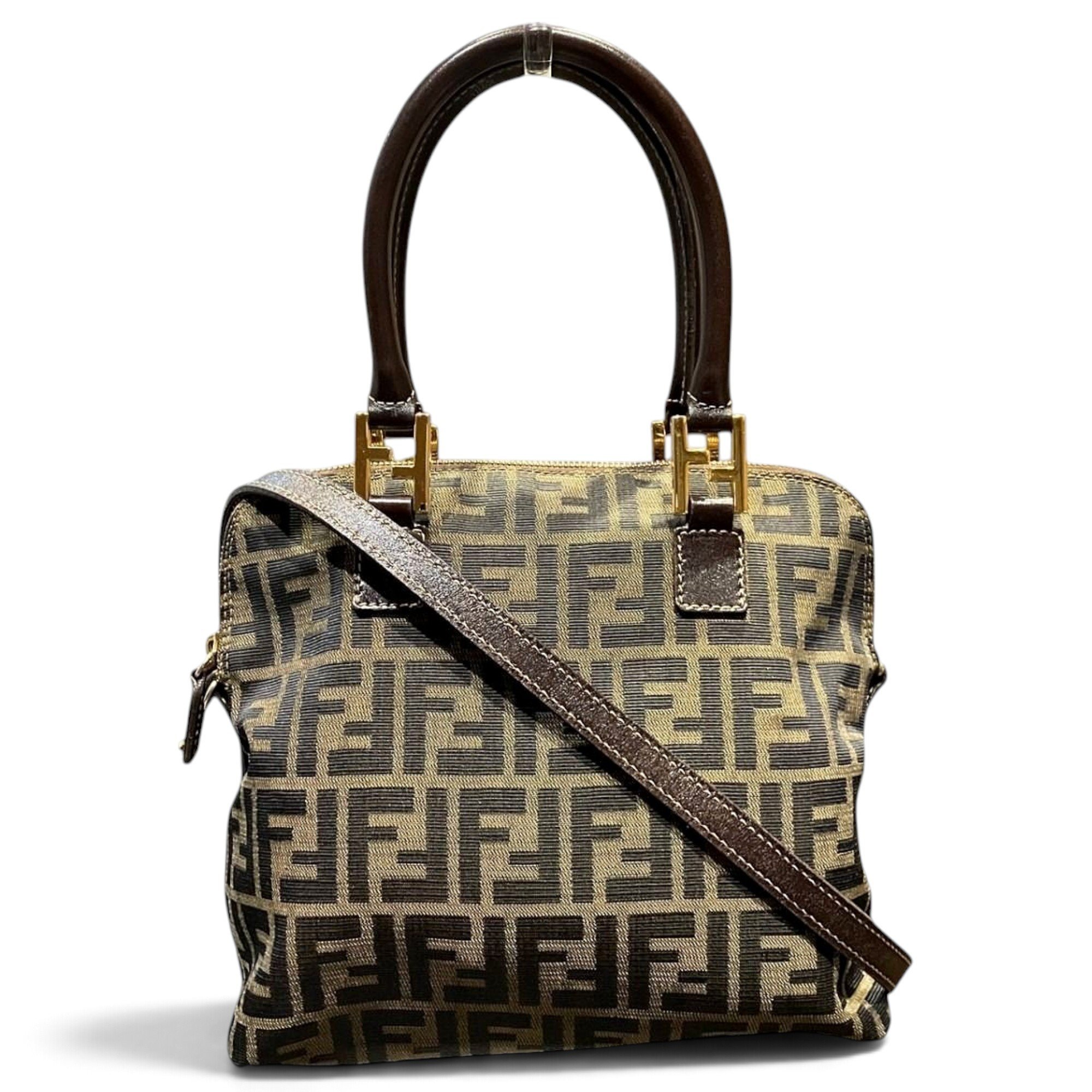 Pocket leather handbag