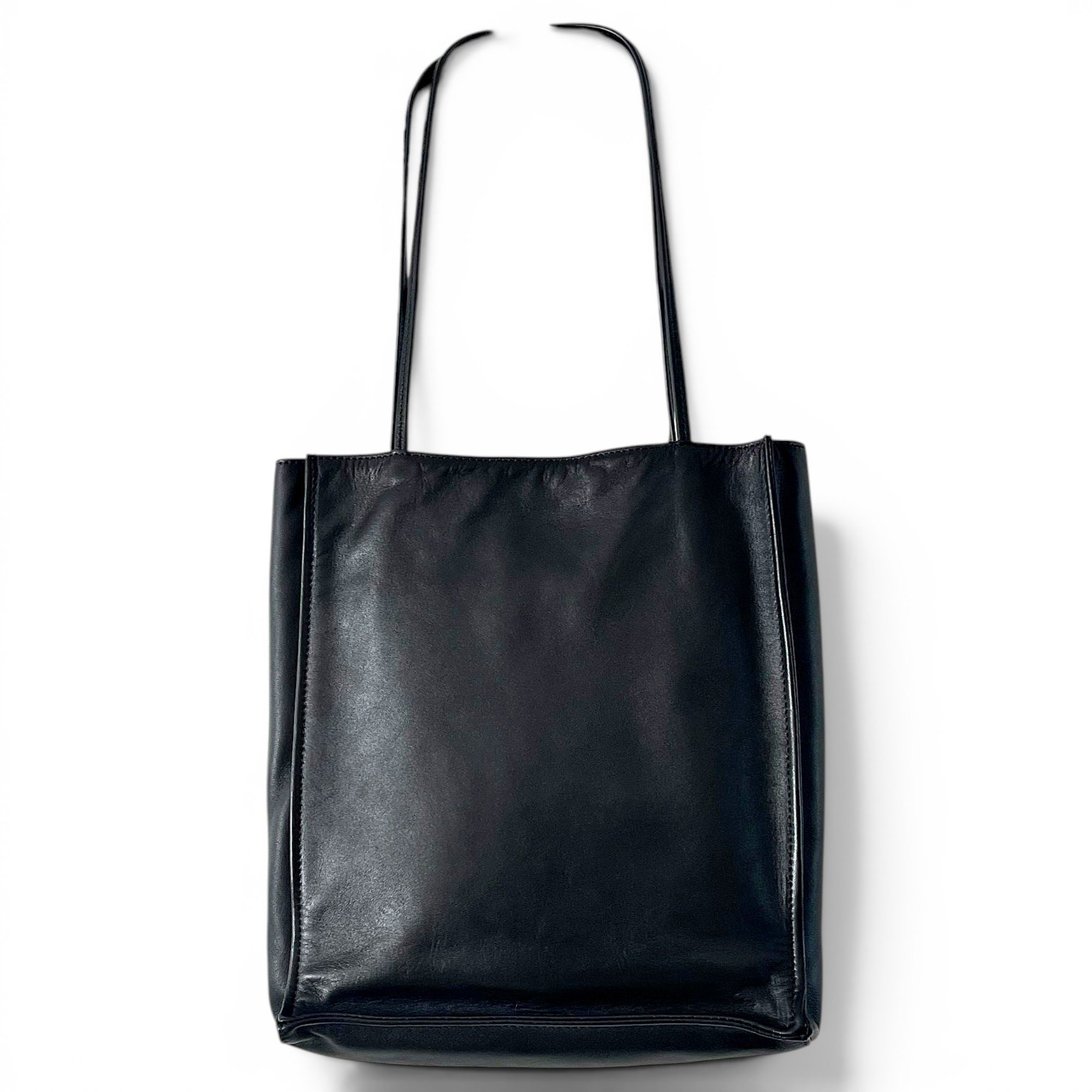 Leather tote