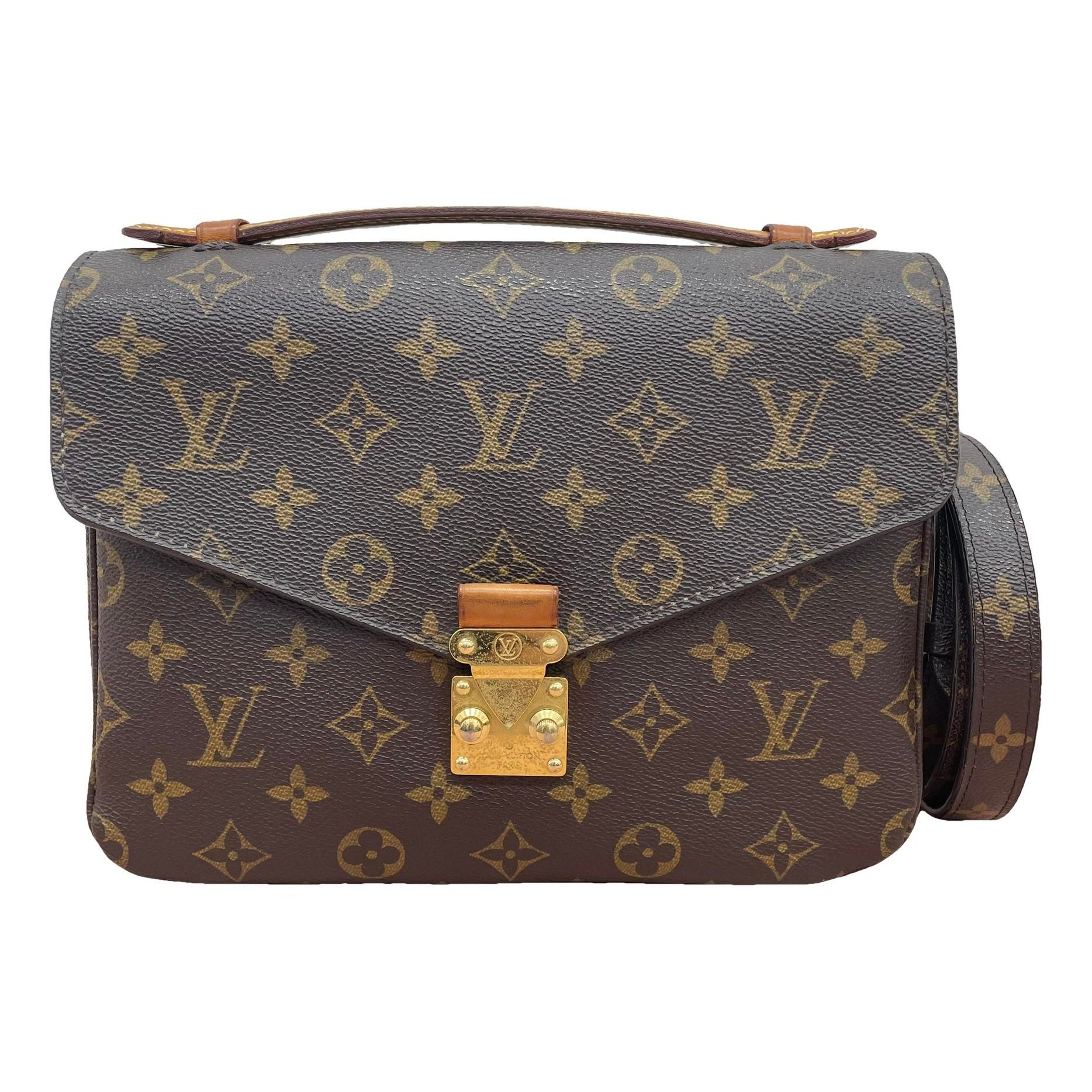 Metis leather handbag