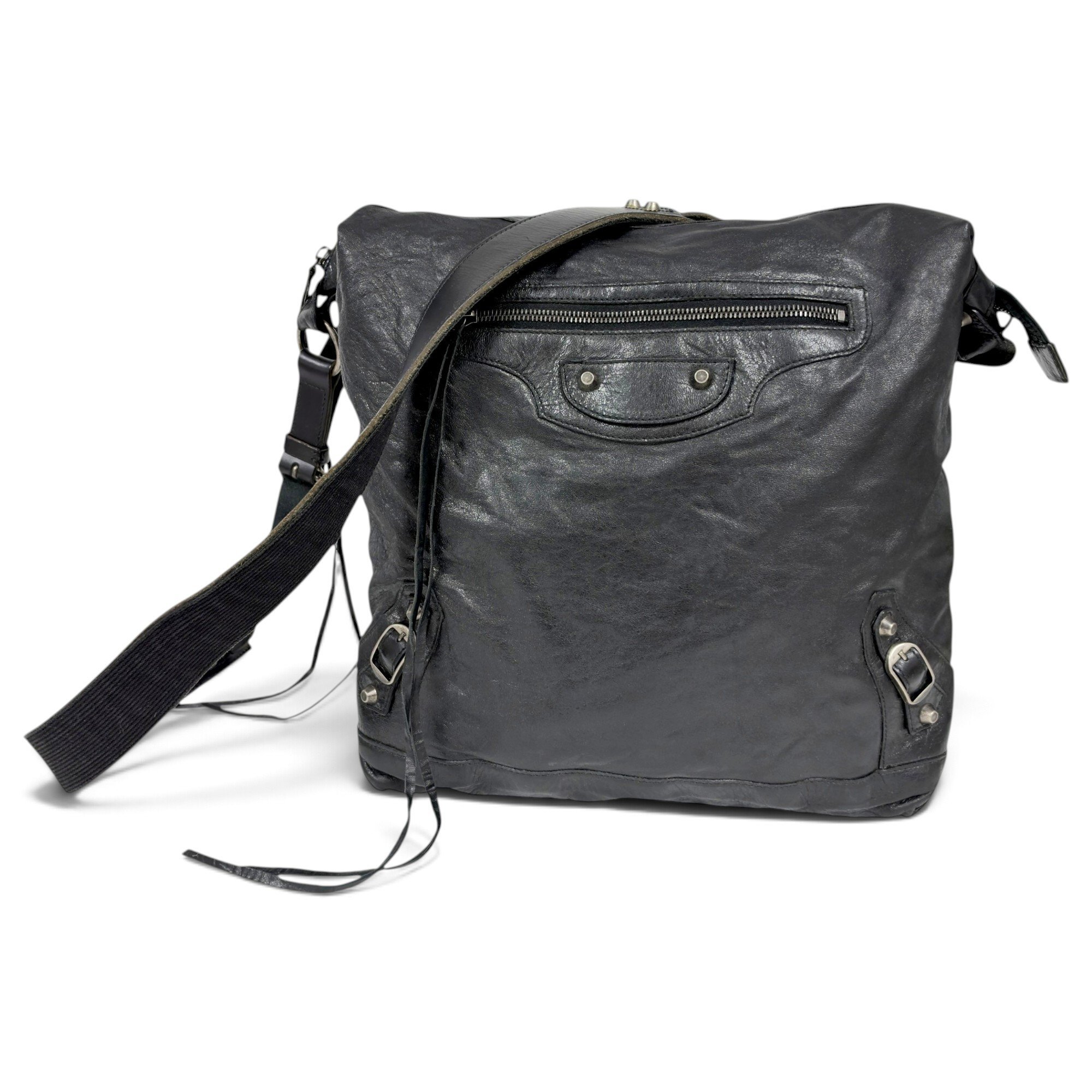 City leather crossbody bag