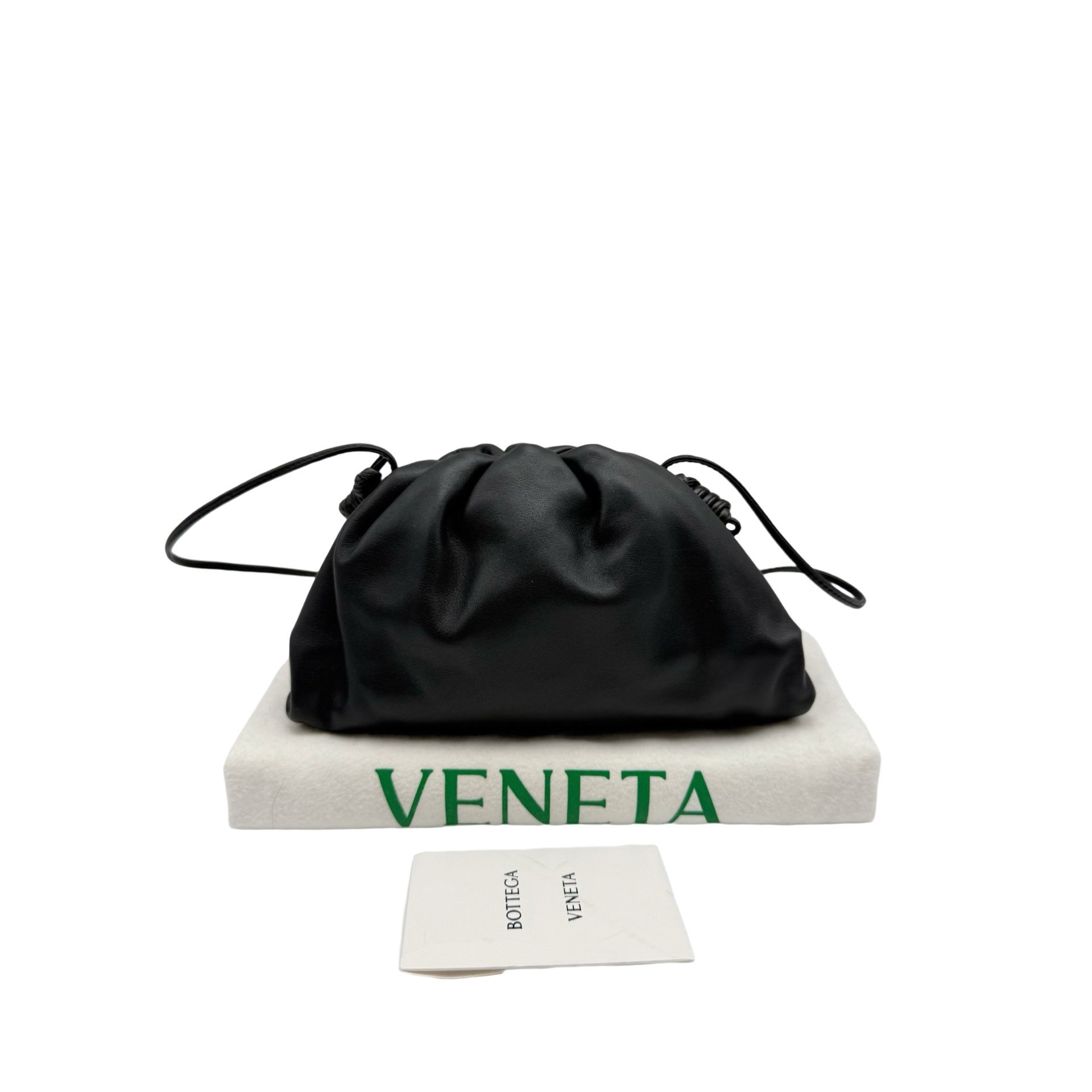 Pouch leather handbag