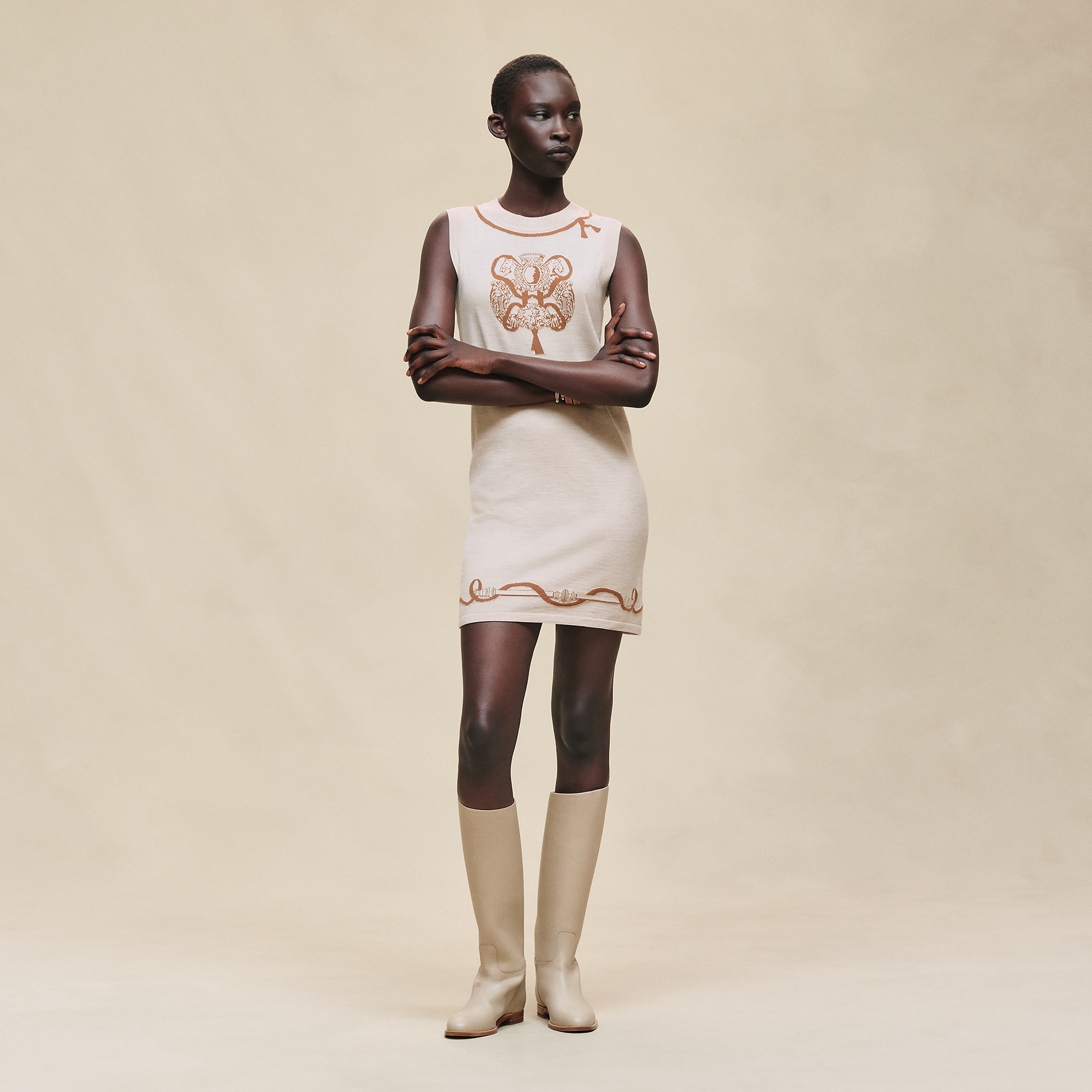 Sleeveless tunic dress