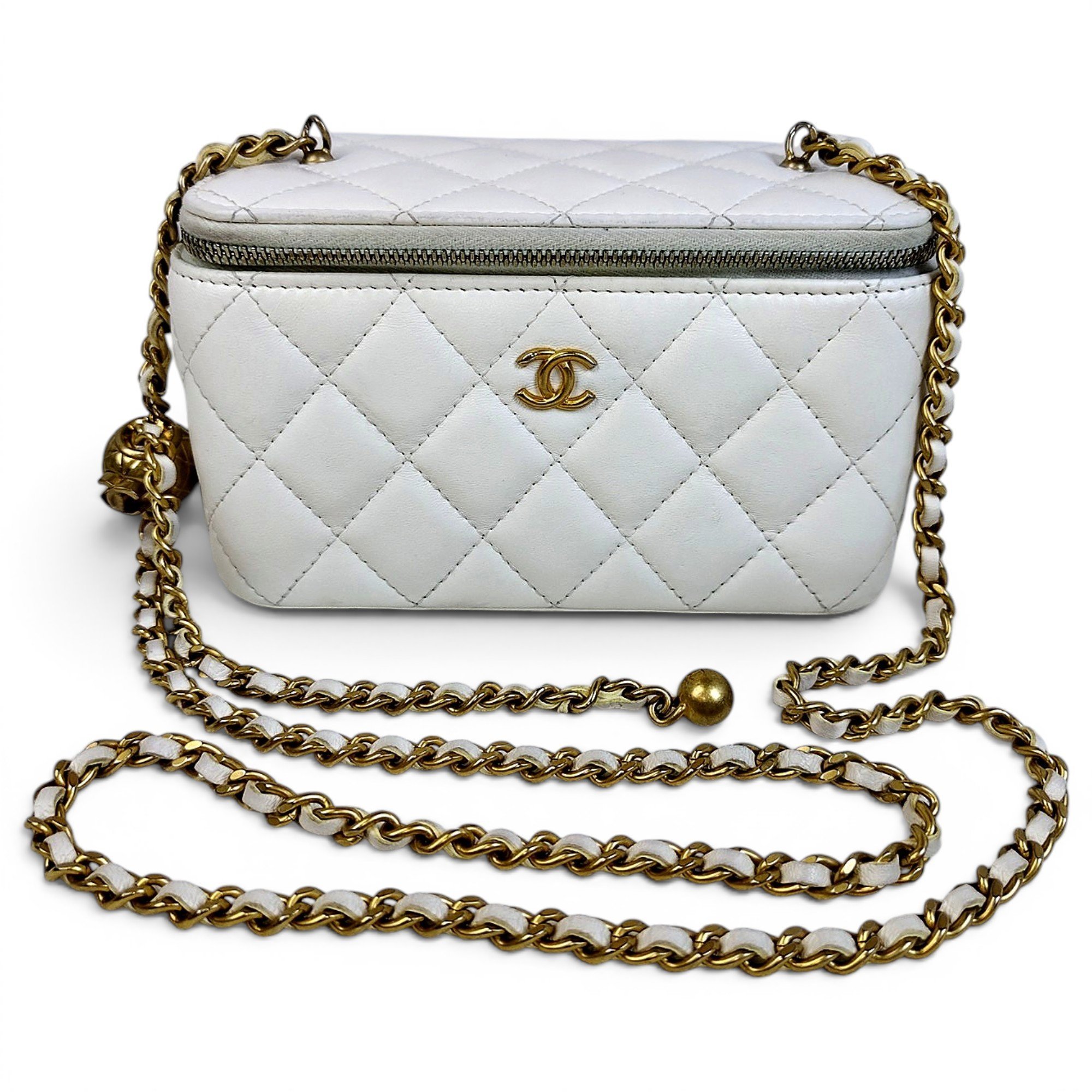 Trendy CC Vanity leather handbag