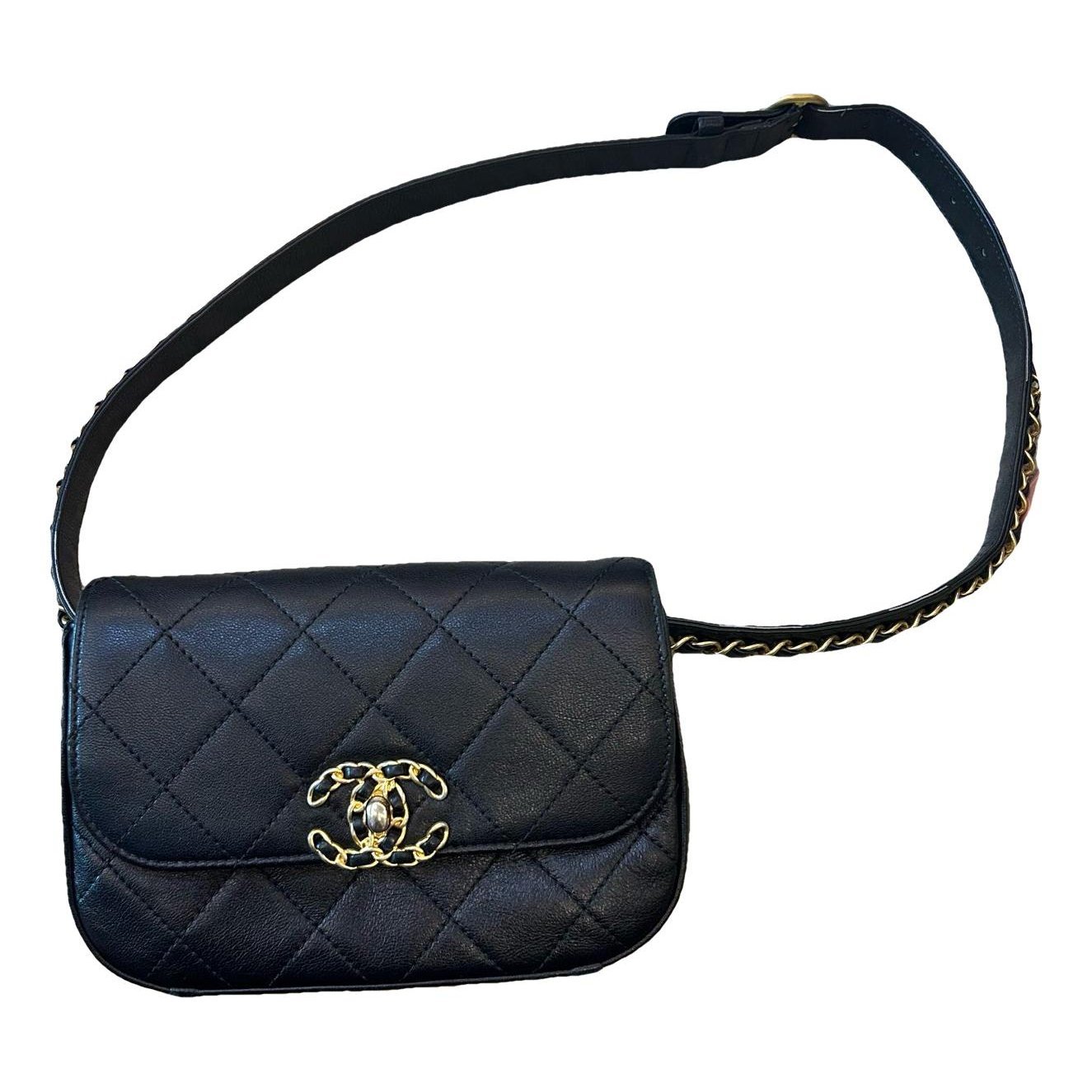 Chanel 19 leather handbag