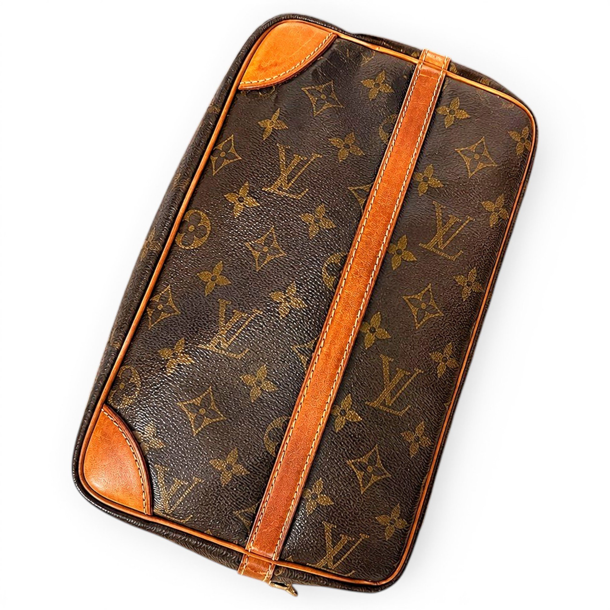 Leather clutch bag