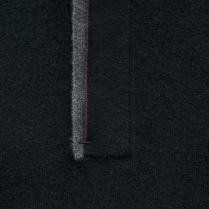 Noir "H Bartack" Mock Neck Collar Cashmere Sweater